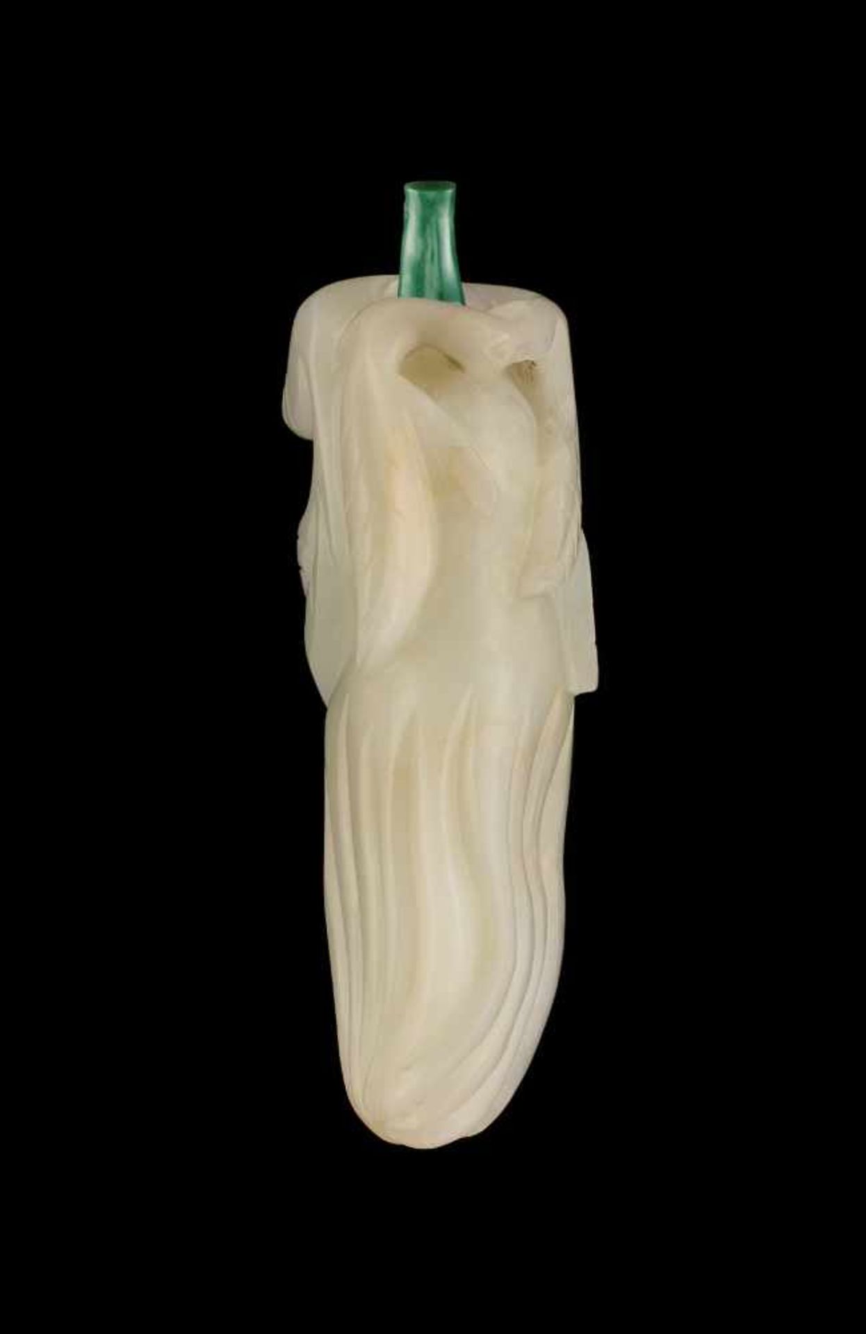 A WHITE JADE ‘FINGER CITRON’ SNUFF BOTTLE, QING DYNASTY Nephrite of pale green-grey, nearly plain - Image 4 of 6