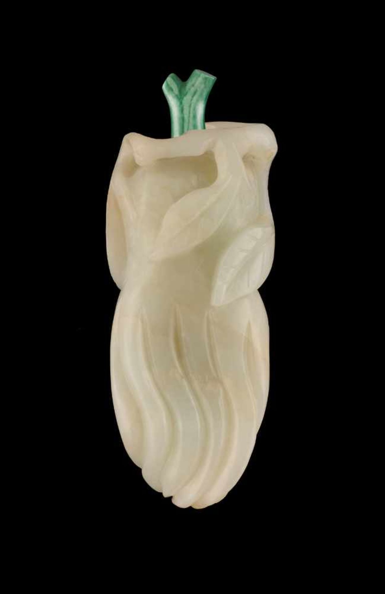 A WHITE JADE ‘FINGER CITRON’ SNUFF BOTTLE, QING DYNASTY Nephrite of pale green-grey, nearly plain - Image 2 of 6