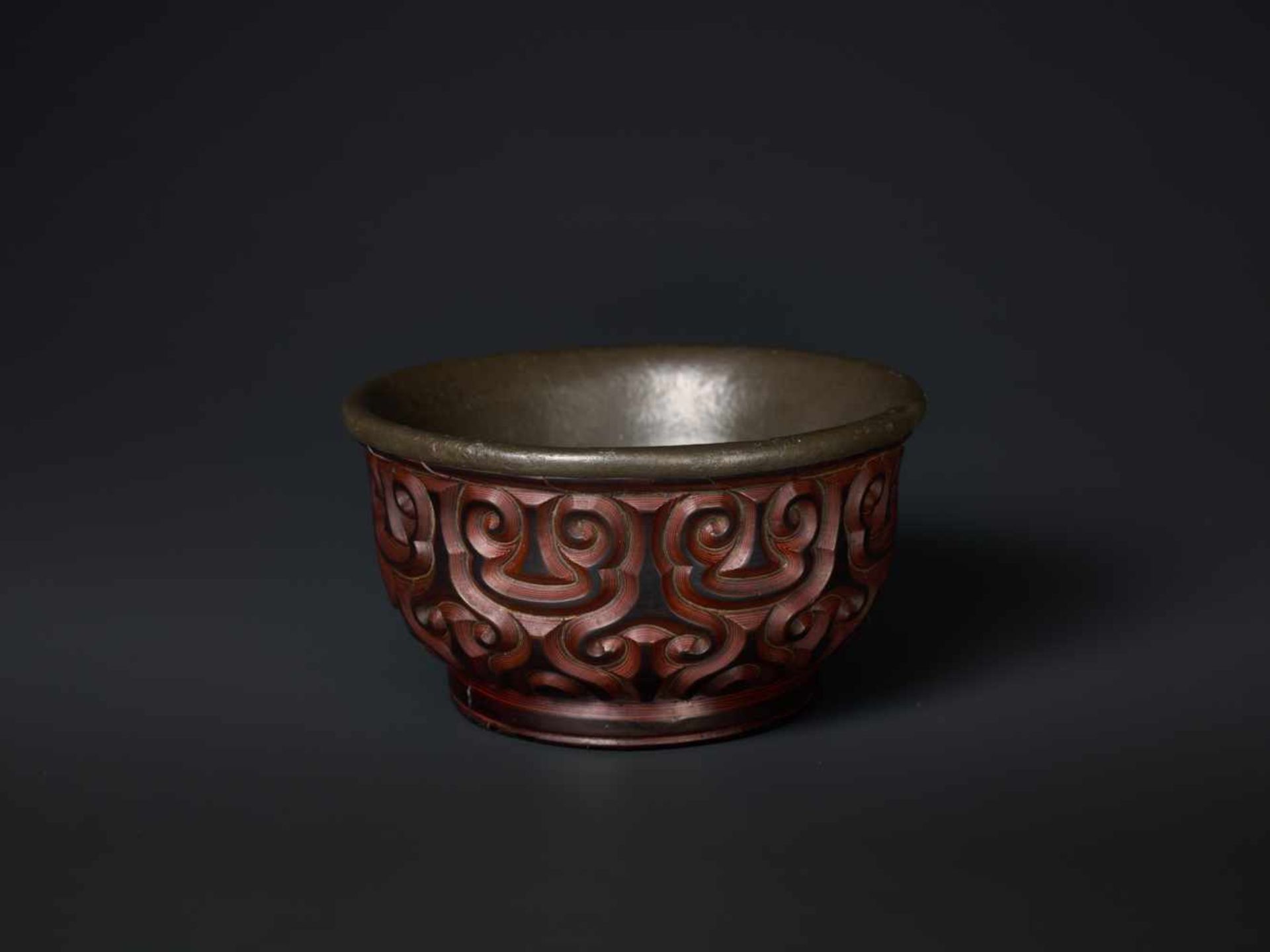 A SONG DYNASTY TIXI LACQUER BOWL WITH PEWTER LINING Multi-layered lacquer, interior lined with - Image 3 of 7