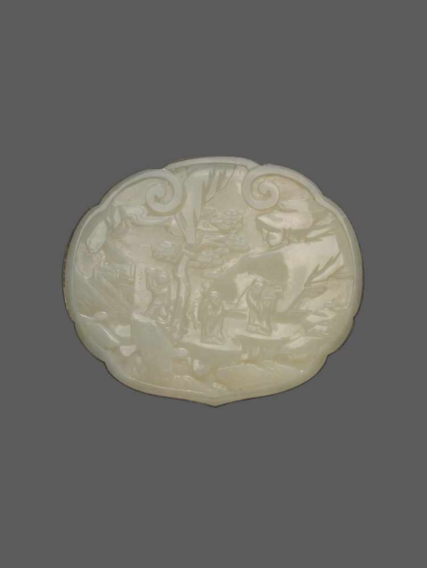 THREE WHITE JADE PLAQUES FOR RUYI SCEPTER, QING DYNASTY White jade with a slight pale celadon - Image 2 of 7