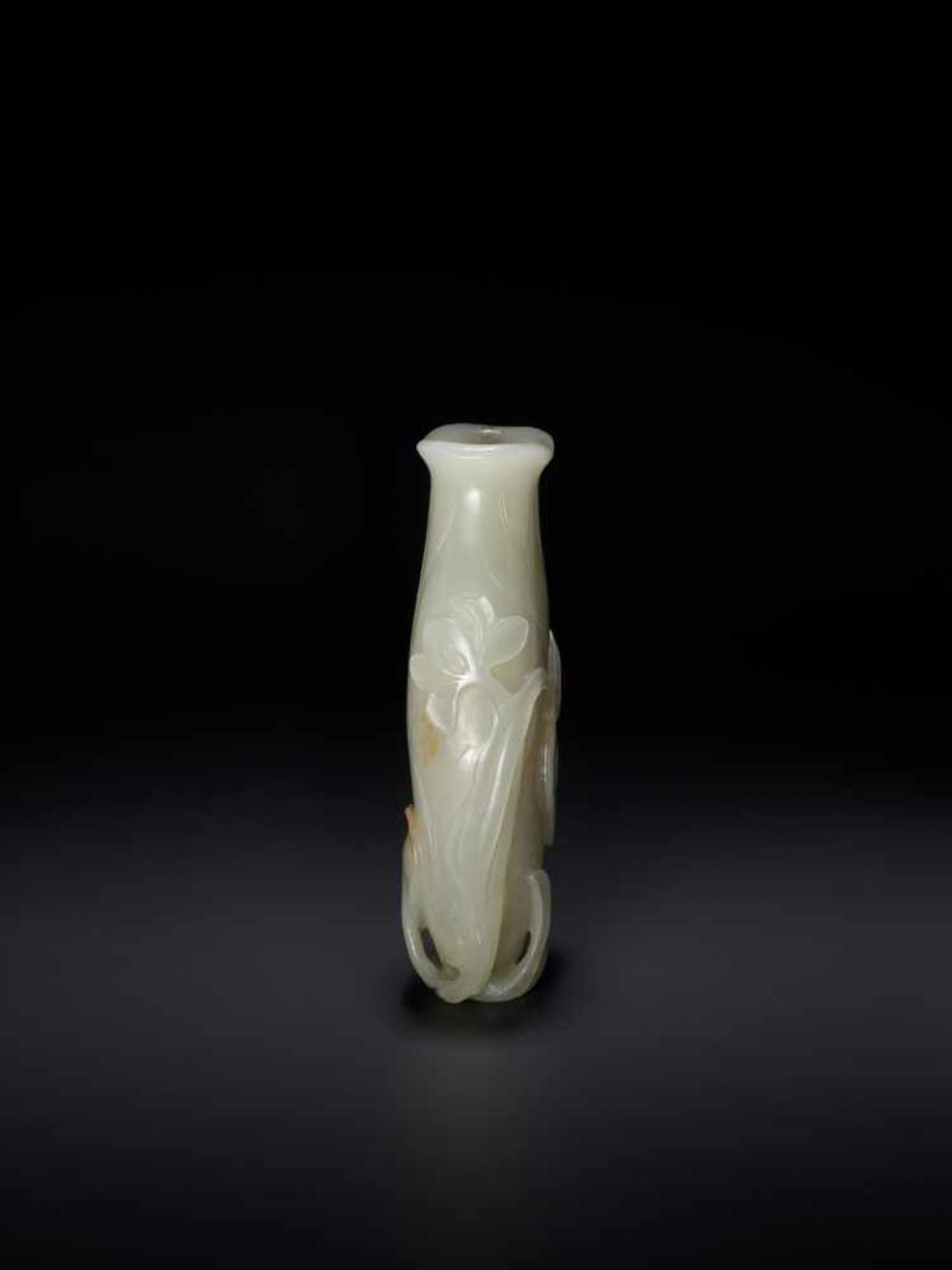 AN 18TH CENTURY CELADON AND RUSSET JADE LOTUS VASE Pale celadon with sparse russet inclusions, - Image 4 of 8