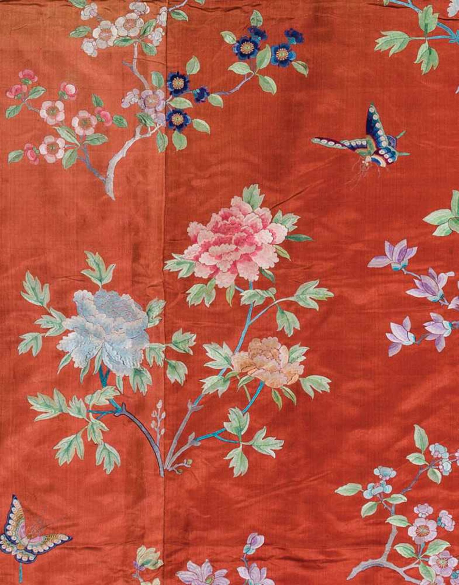 A VERY LARGE SILK WALL-HANGING WITH AUSPICIOUS FRUITS, FLOWERS AND BUTTERFLIES, QING Silk with - Image 2 of 4