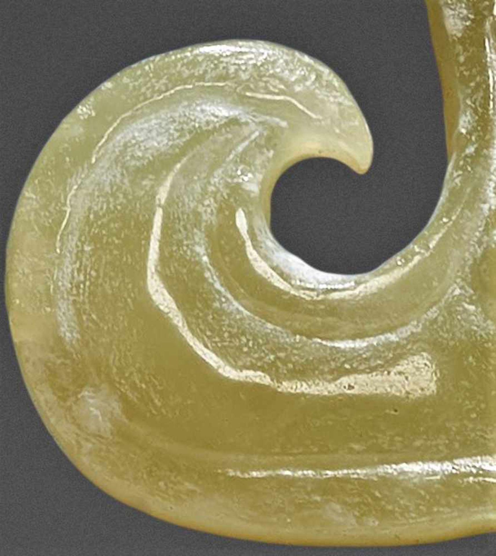 AN EXCEPTIONALLY RARE EASTERN ZHOU SINUOUS DRAGON WITH PHOENIX HEADS AND CURLED APPENDAGES Jade. - Image 12 of 14