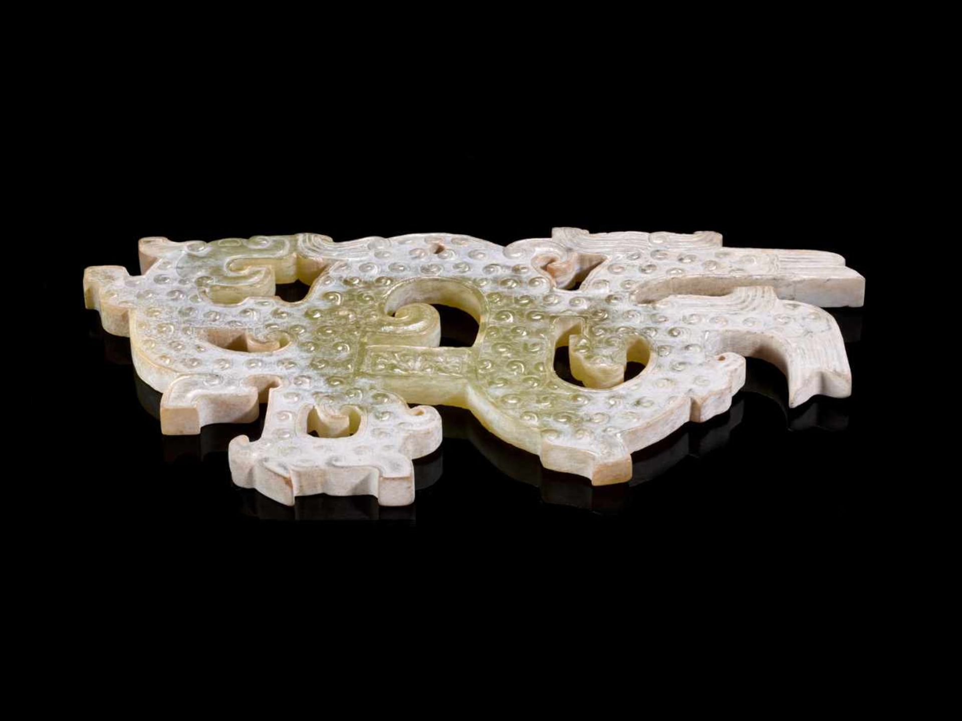 AN EXCEPTIONALLY RARE EASTERN ZHOU SINUOUS DRAGON WITH PHOENIX HEADS AND CURLED APPENDAGES Jade. - Image 2 of 14