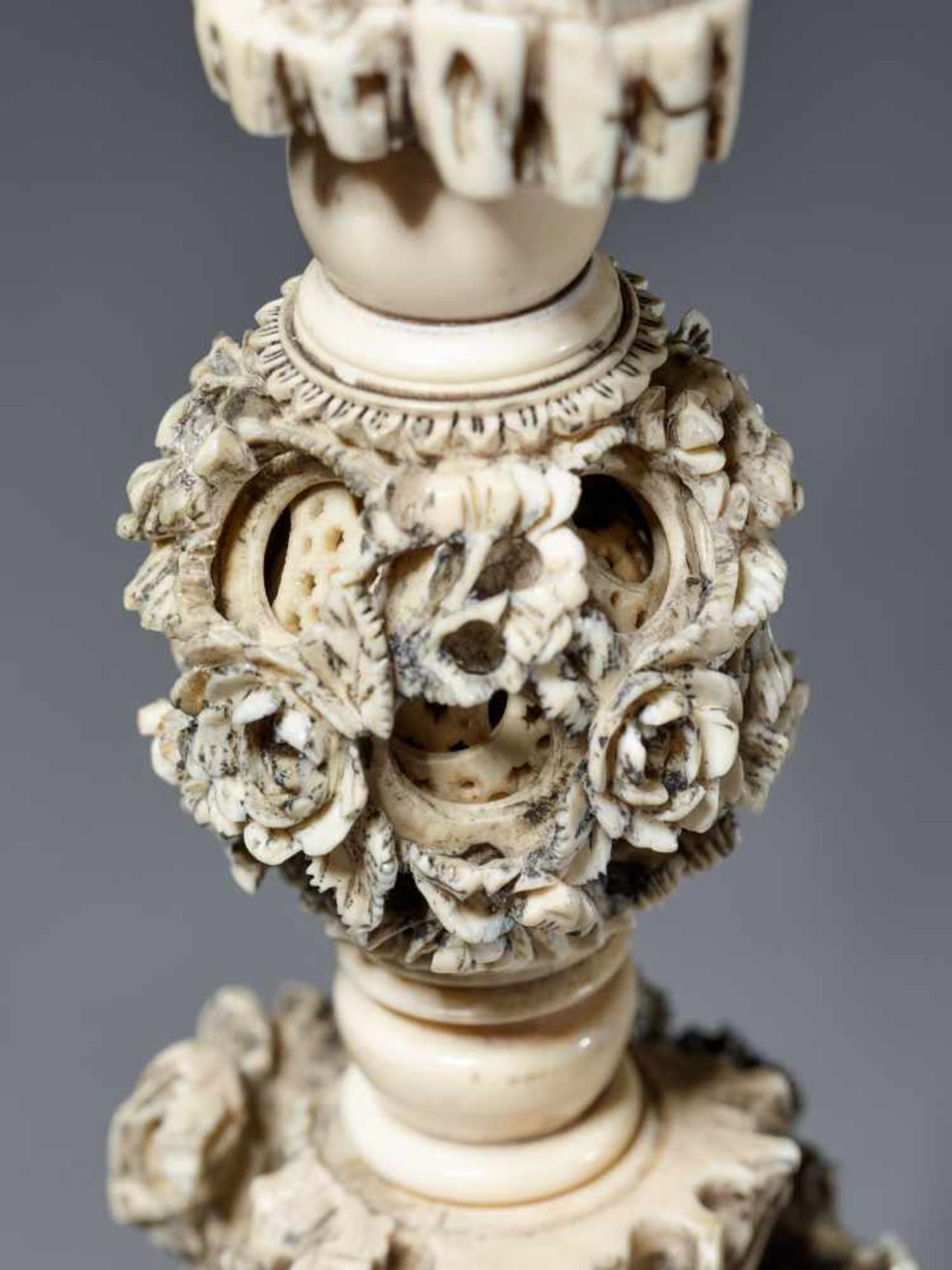 AN IMPORTANT CANTON SCHOOL ‘21-LAYER’ MAGIC IVORY BALL ON A TALL STAND, QING DYNASTY Carved ivory - Image 9 of 11