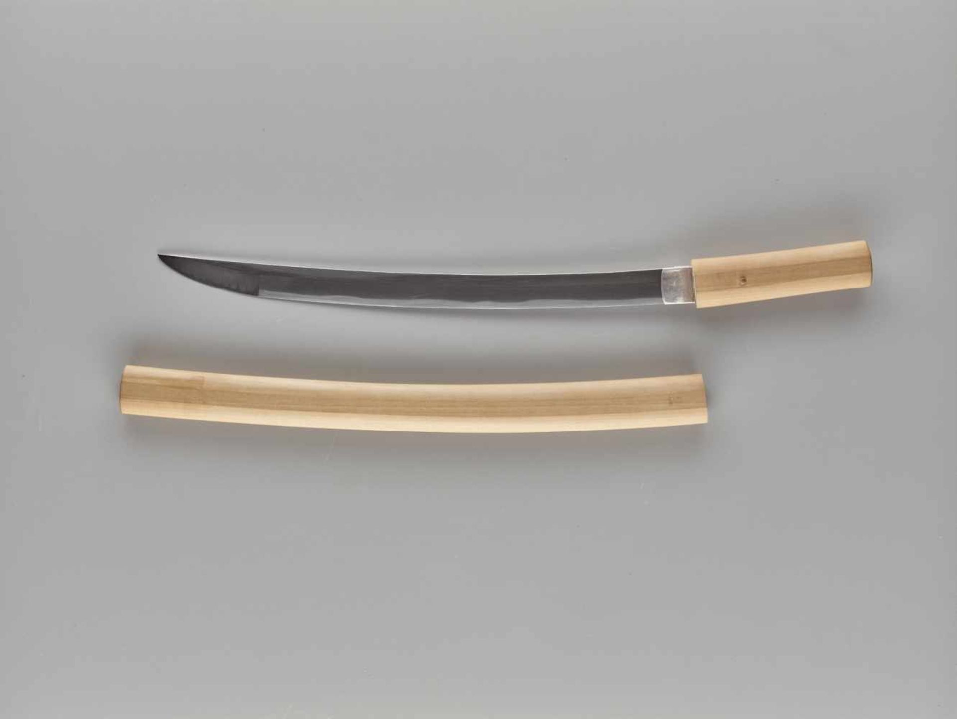 A MINO WAKIZASHI ATTRIBUTED TO KANEMOTO Japan, 17th century (blade); Edo period (1603 – 1868) ( - Image 4 of 10