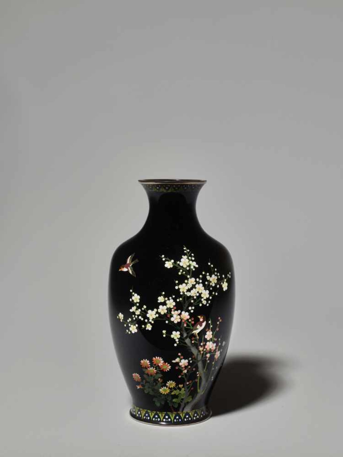 A LARGE JAPANESE CLOISONNÉ ENAMEL VASE WITH CHERRY BLOSSOMS AND SPARROWS Cloisonné with colored