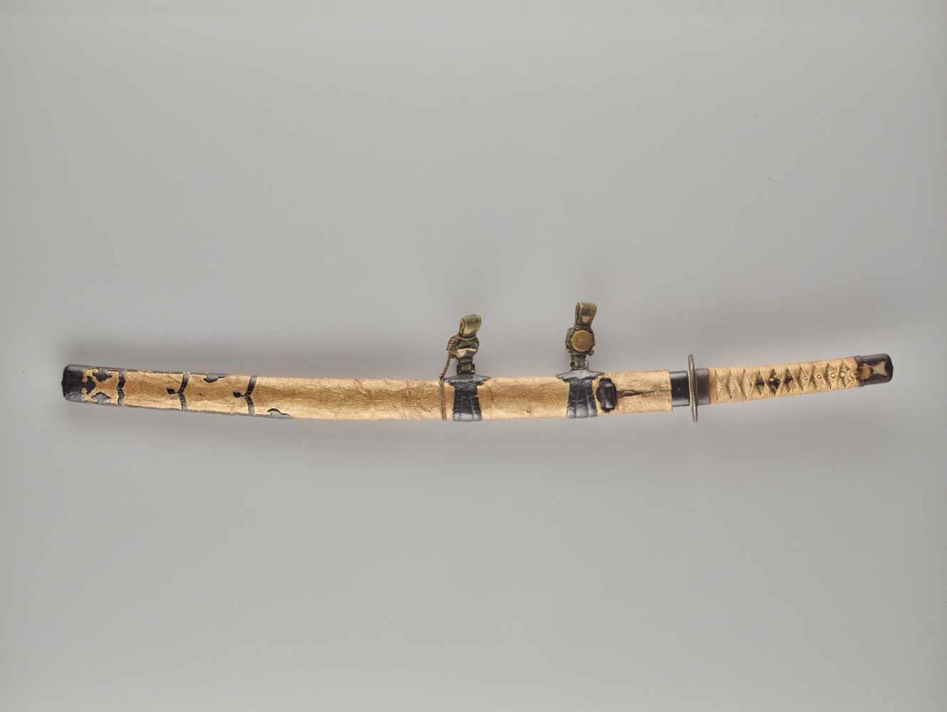 A KATANA Japan, possibly Muromachi period (1336 – 1573), around 14th century (blade); c. 17th - Image 8 of 9