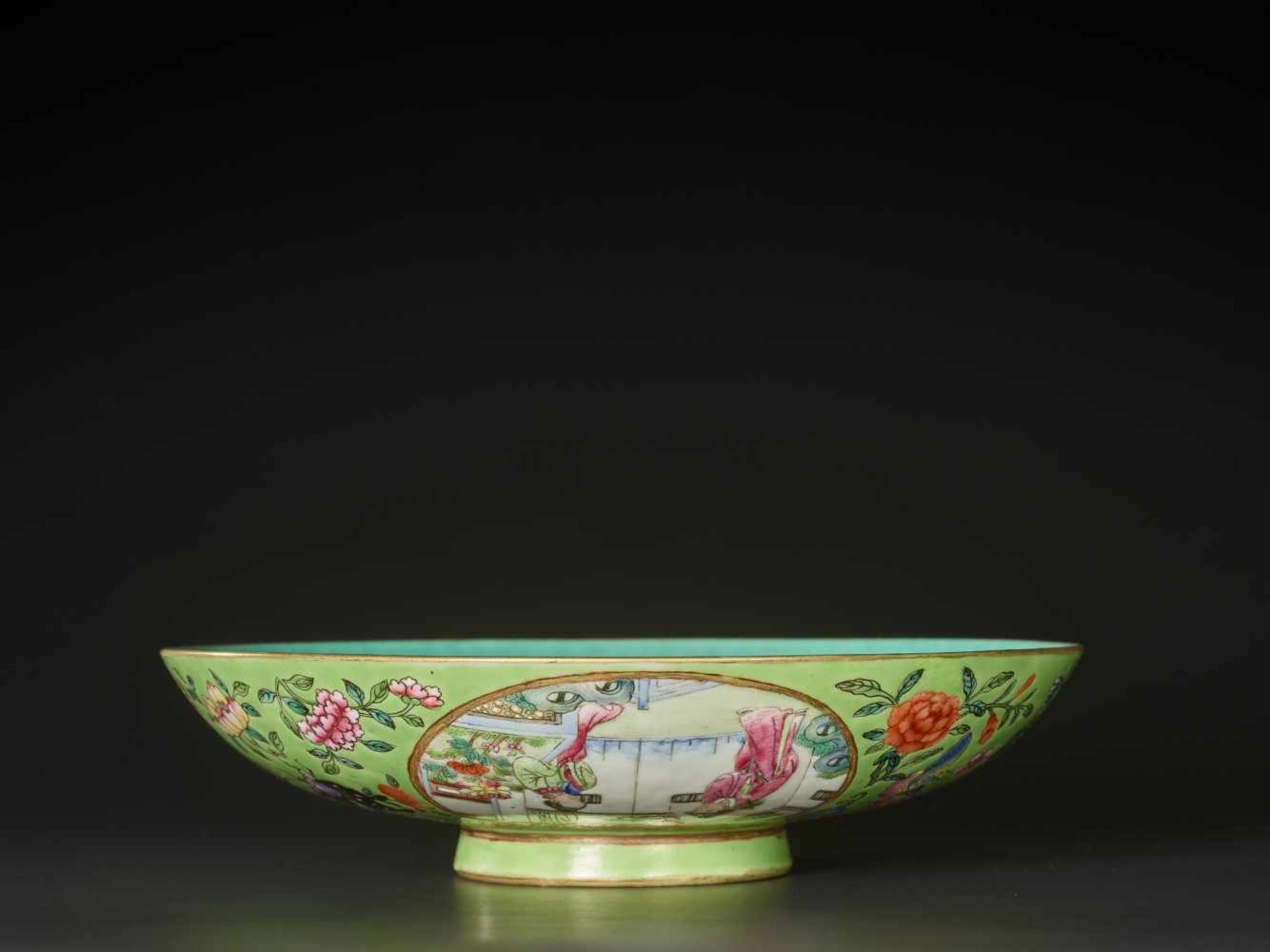 A RARE FAMILLE ROSE LIME-GROUND ‘MUDAN TING’ BOWL AND COVER, DAOGUANG Daoguang six-character seal - Image 2 of 20