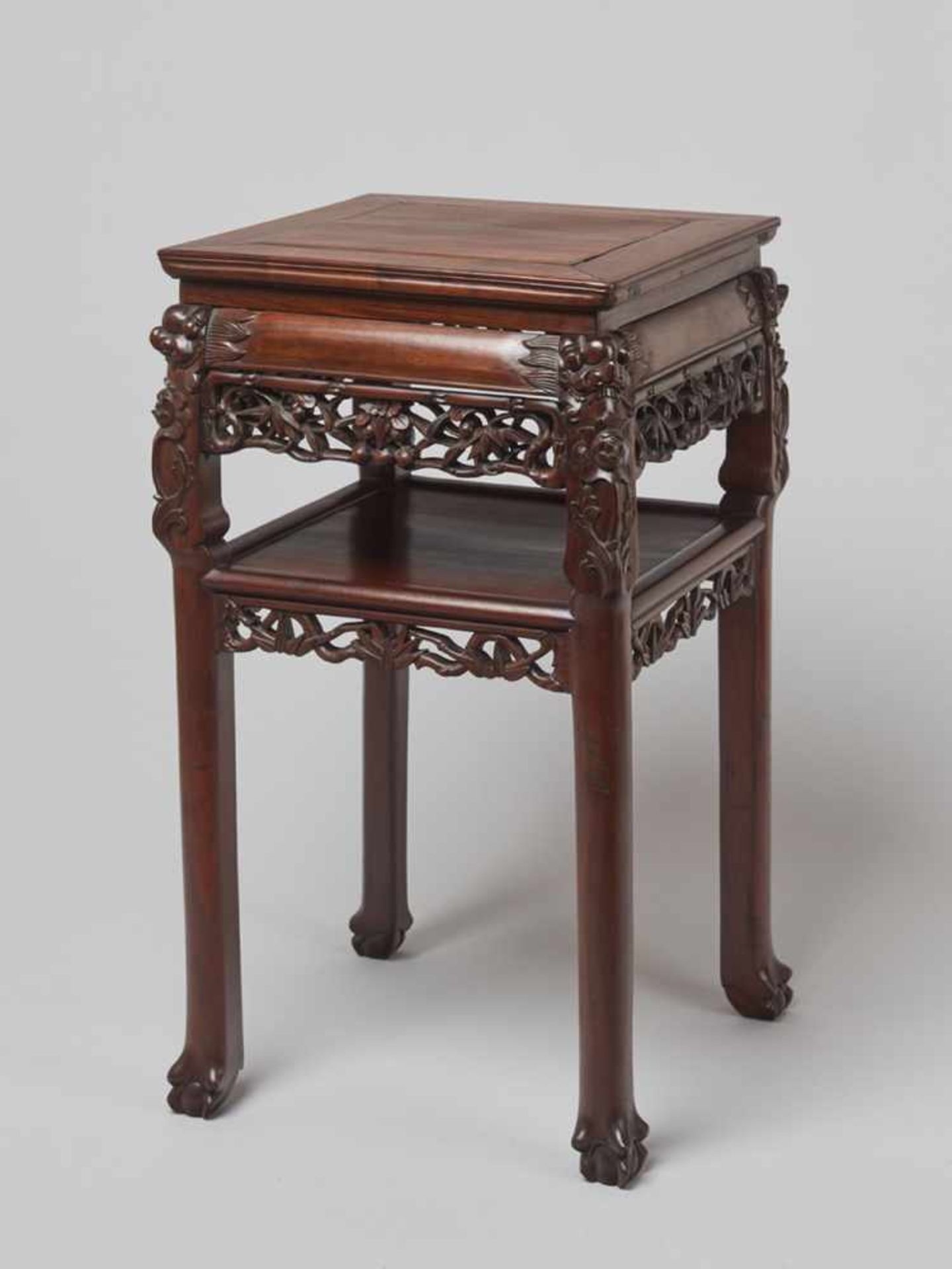 A FINELY CARVED SQUARE WOODEN TWO-STOREY HIGH TABLE, QING DYNASTY Made of several jointed pieces - Image 5 of 7