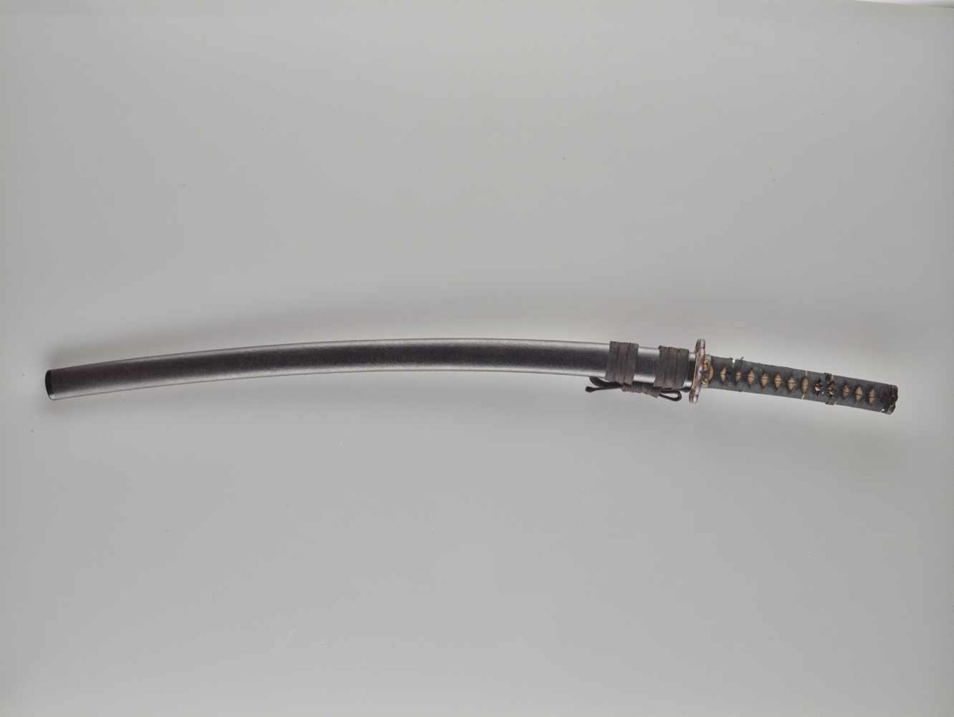 A KATANA Japan, mid-Edo period (1603 - 1868) (blade); c. 18th century (koshirae)BladeShinogi tsukuri - Image 7 of 7