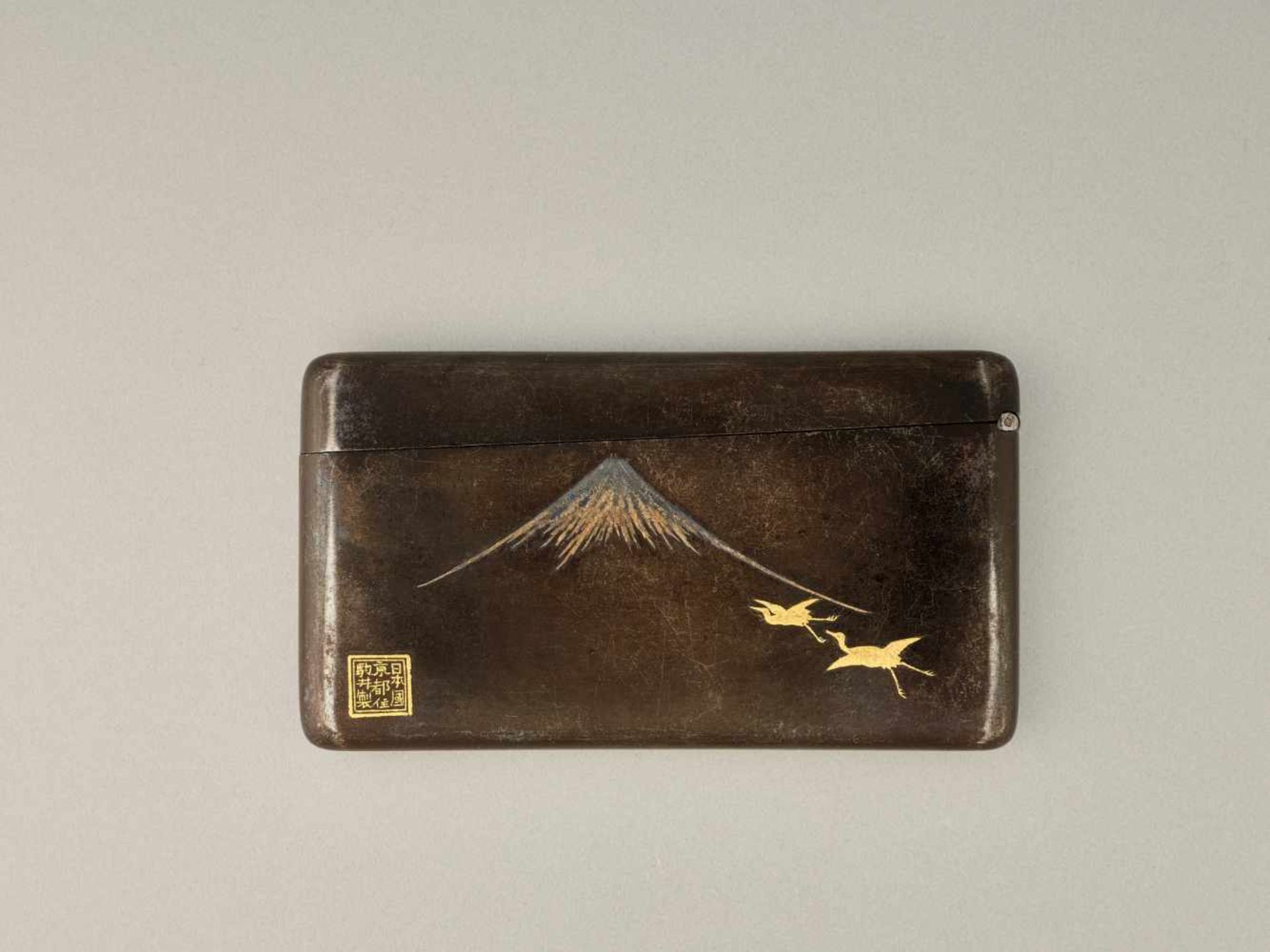 TWO INLAID JAPANESE IRON CIGARETTE CASES BY THE KOMAI COMPANY Iron with goldJapan, Meiji period ( - Image 8 of 8