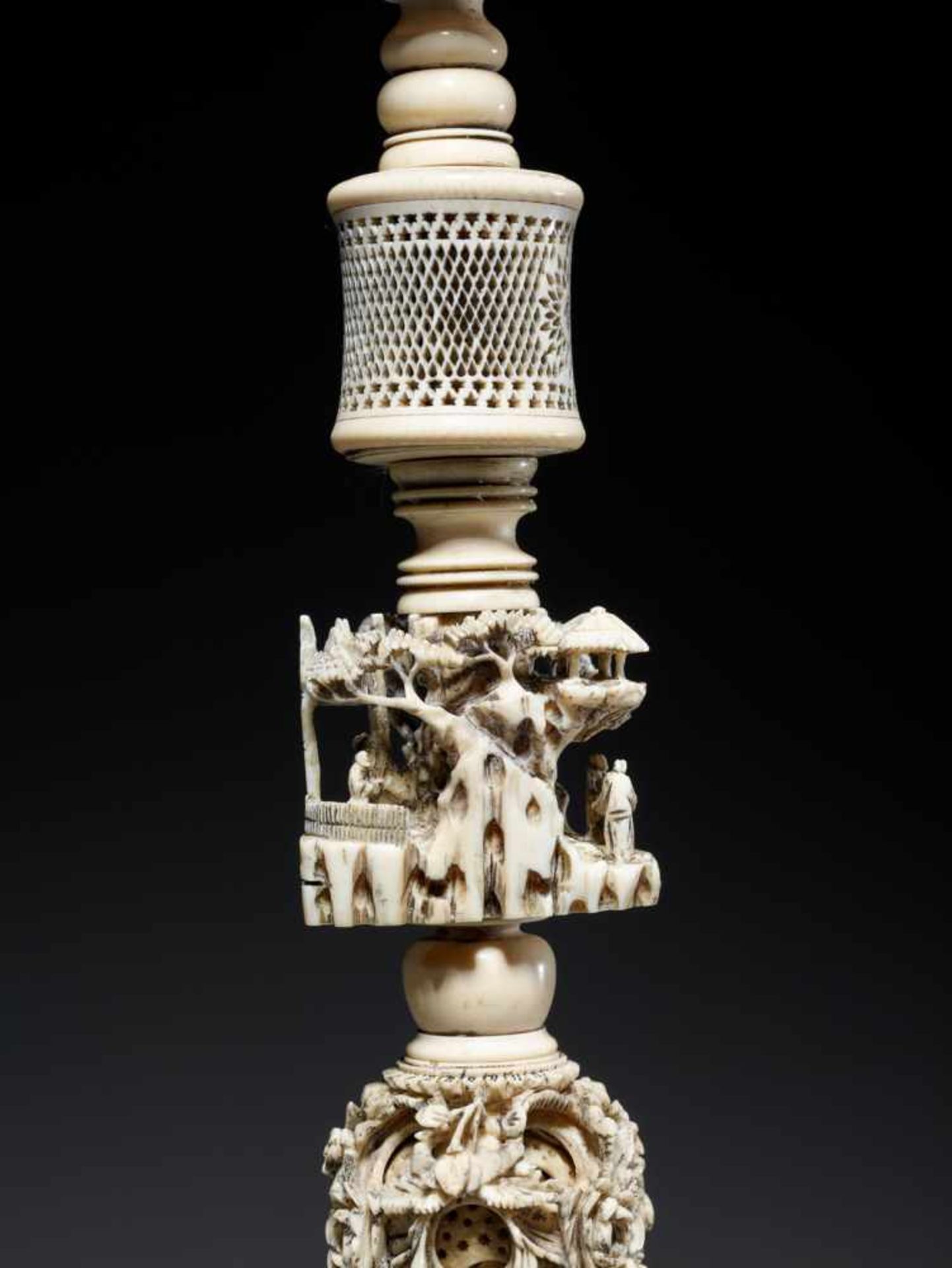 AN IMPORTANT CANTON SCHOOL ‘21-LAYER’ MAGIC IVORY BALL ON A TALL STAND, QING DYNASTY Carved ivory - Image 3 of 11