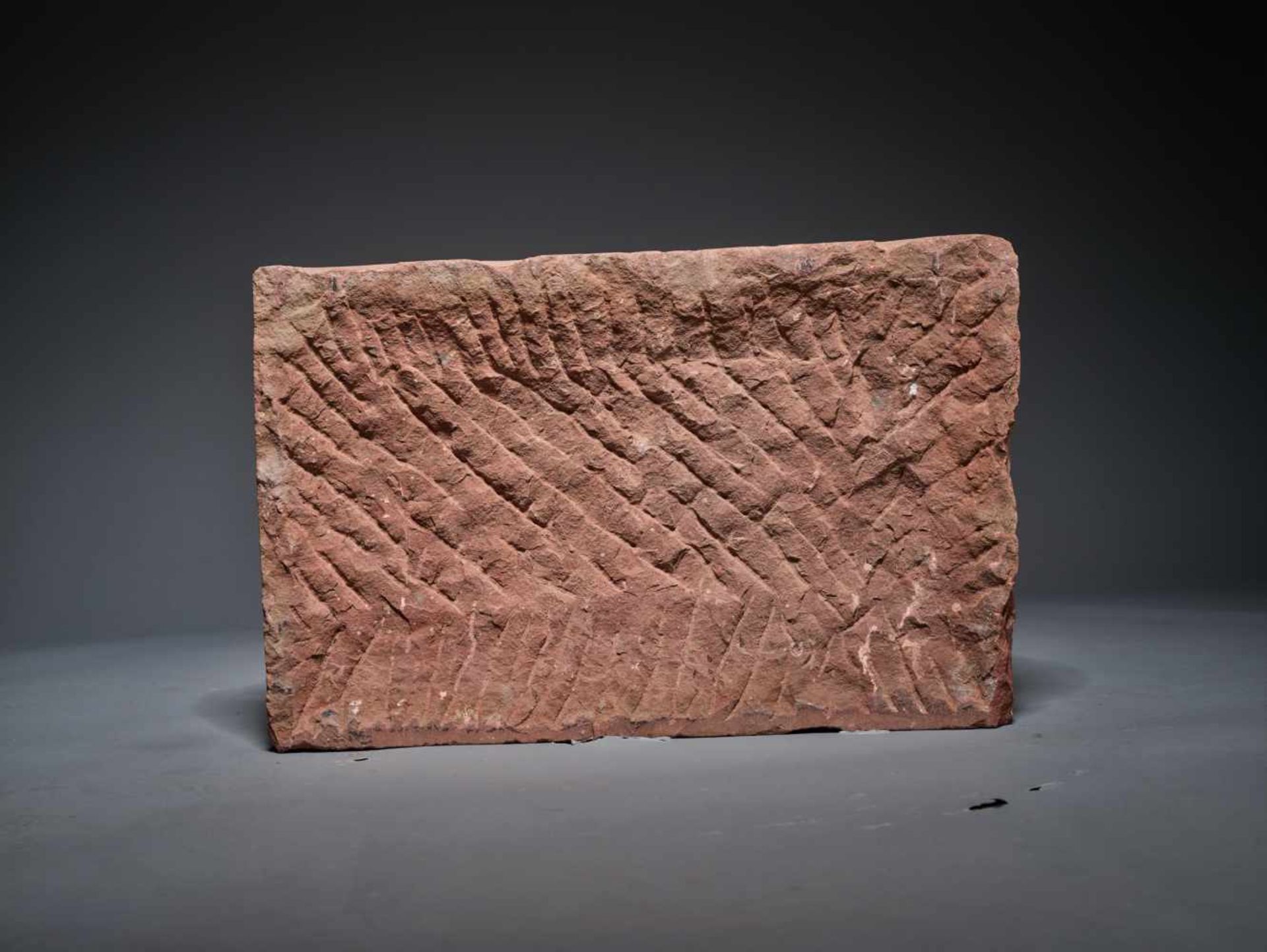 A LARGE AND IMPORTANT SANDSTONE STELE OF MAHAVIRA, MADHYA PRADESH, 16TH- 18TH CENTURY Red sandstone, - Image 4 of 17