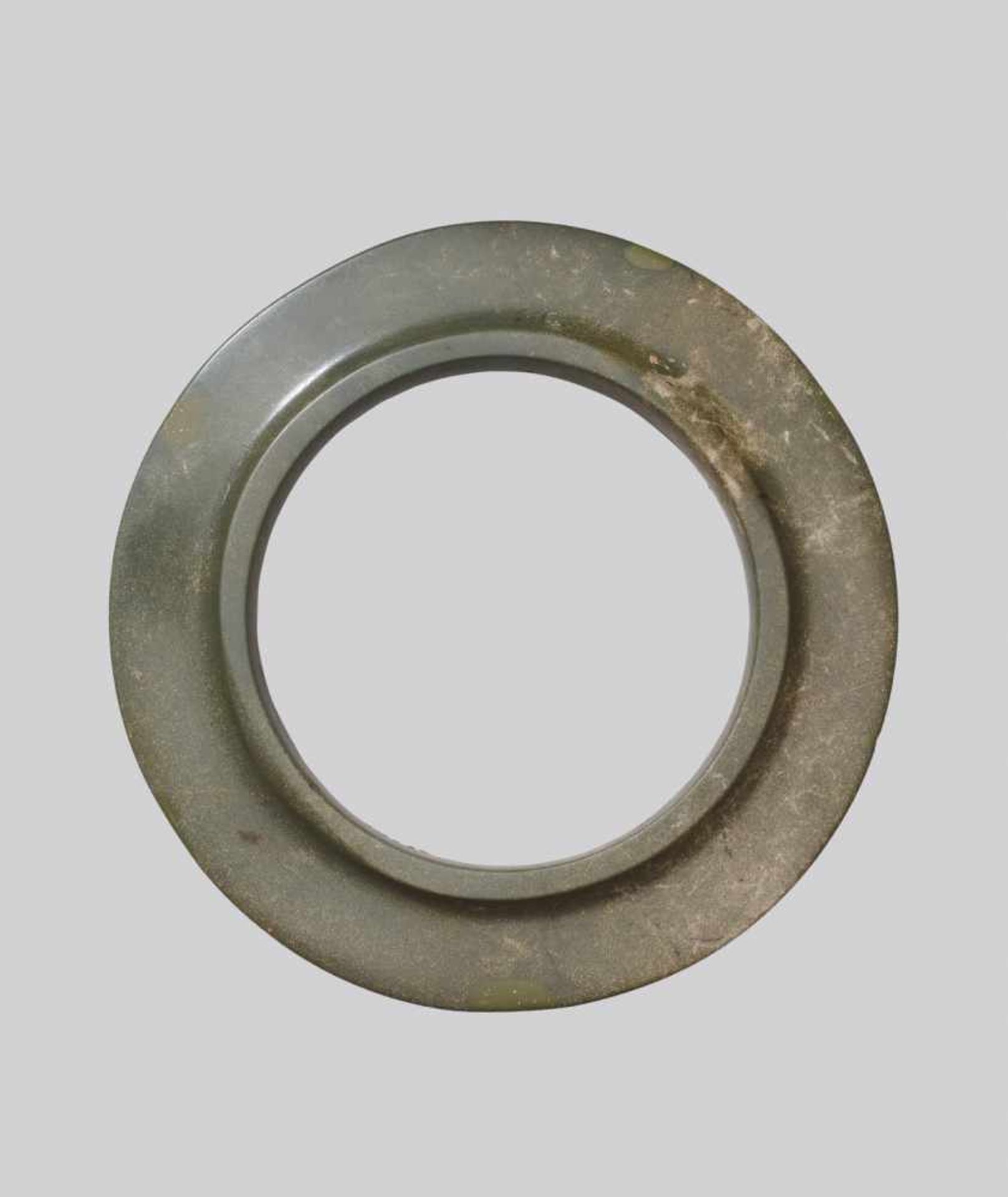 COLLARED RING This jade is published in Filippo Salviati 4000 YEARS OF CHINESE ARCHAIC JADES Edition - Image 2 of 2
