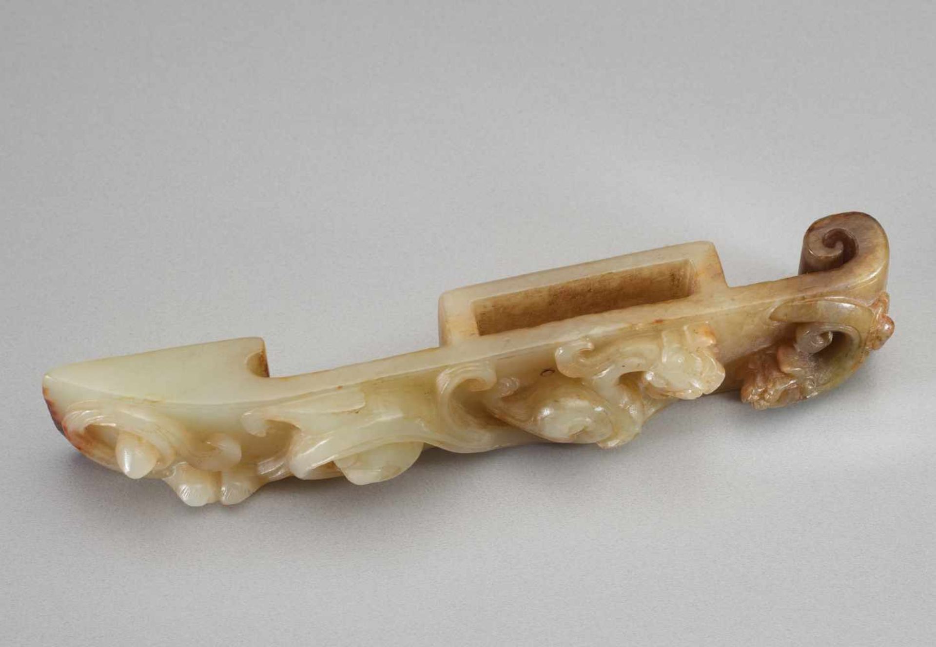 SCABBARD SLIDE SUI This jade is published in Filippo Salviati 4000 YEARS OF CHINESE ARCHAIC JADES - Image 3 of 8