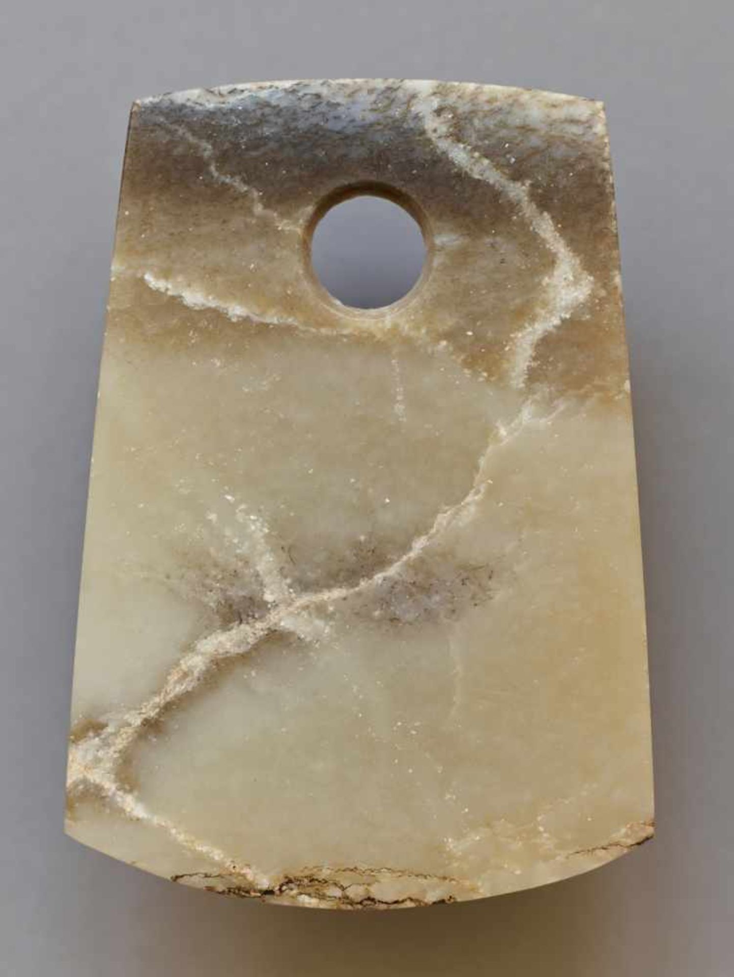 AXE FU This jade is published in Filippo Salviati 4000 YEARS OF CHINESE ARCHAIC JADES Edition Zacke,