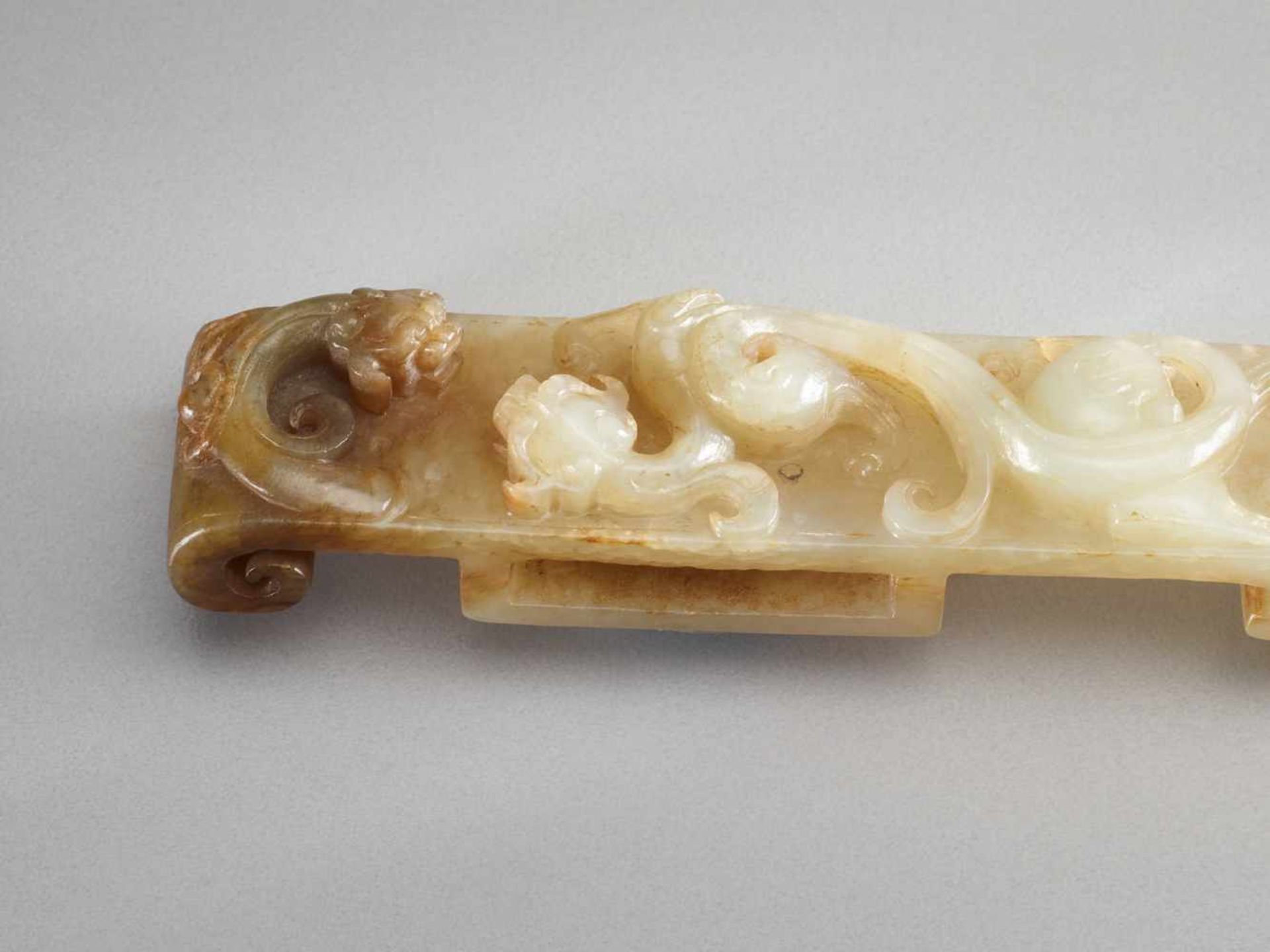 SCABBARD SLIDE SUI This jade is published in Filippo Salviati 4000 YEARS OF CHINESE ARCHAIC JADES - Image 5 of 8