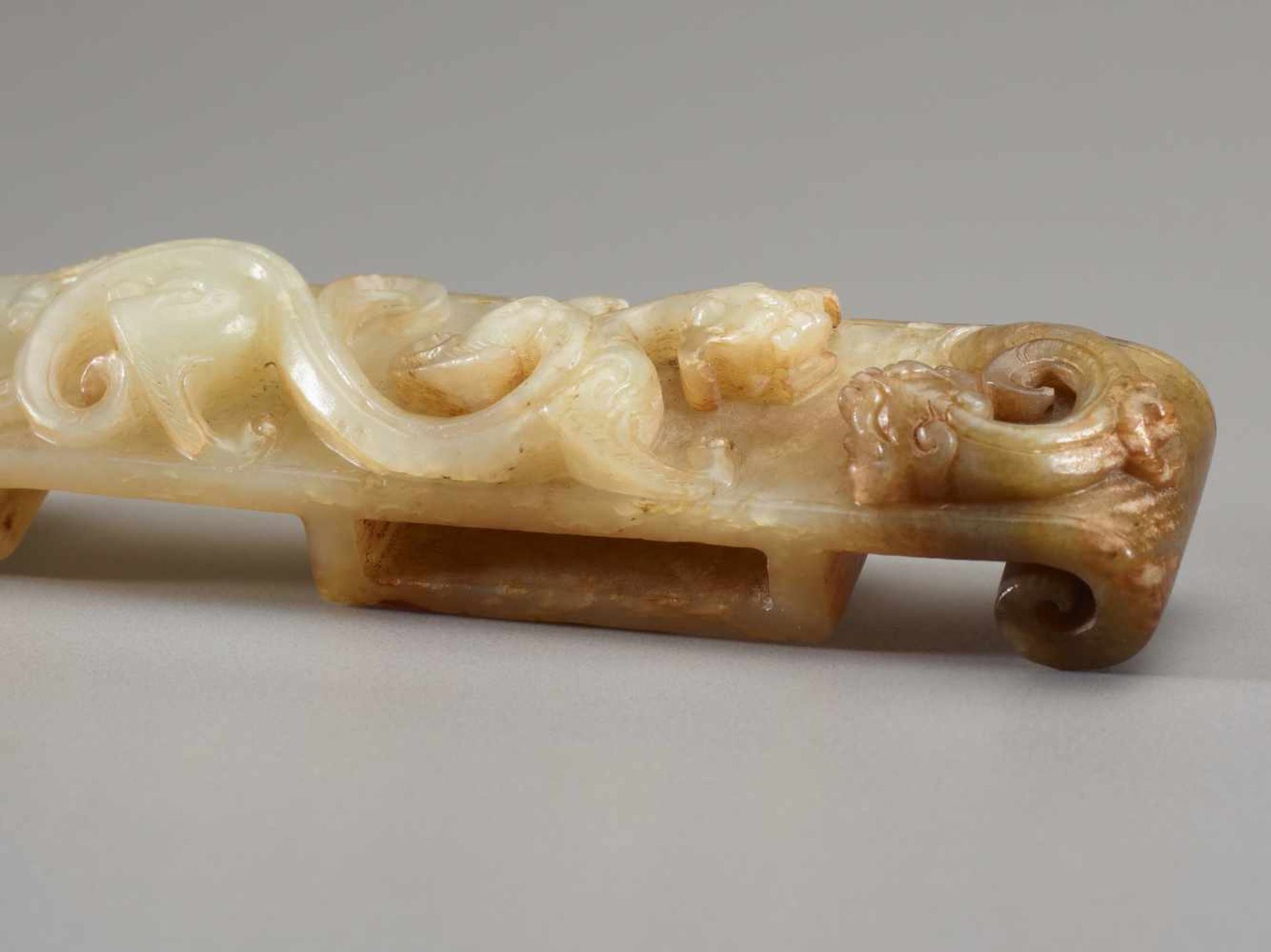 SCABBARD SLIDE SUI This jade is published in Filippo Salviati 4000 YEARS OF CHINESE ARCHAIC JADES - Image 4 of 8