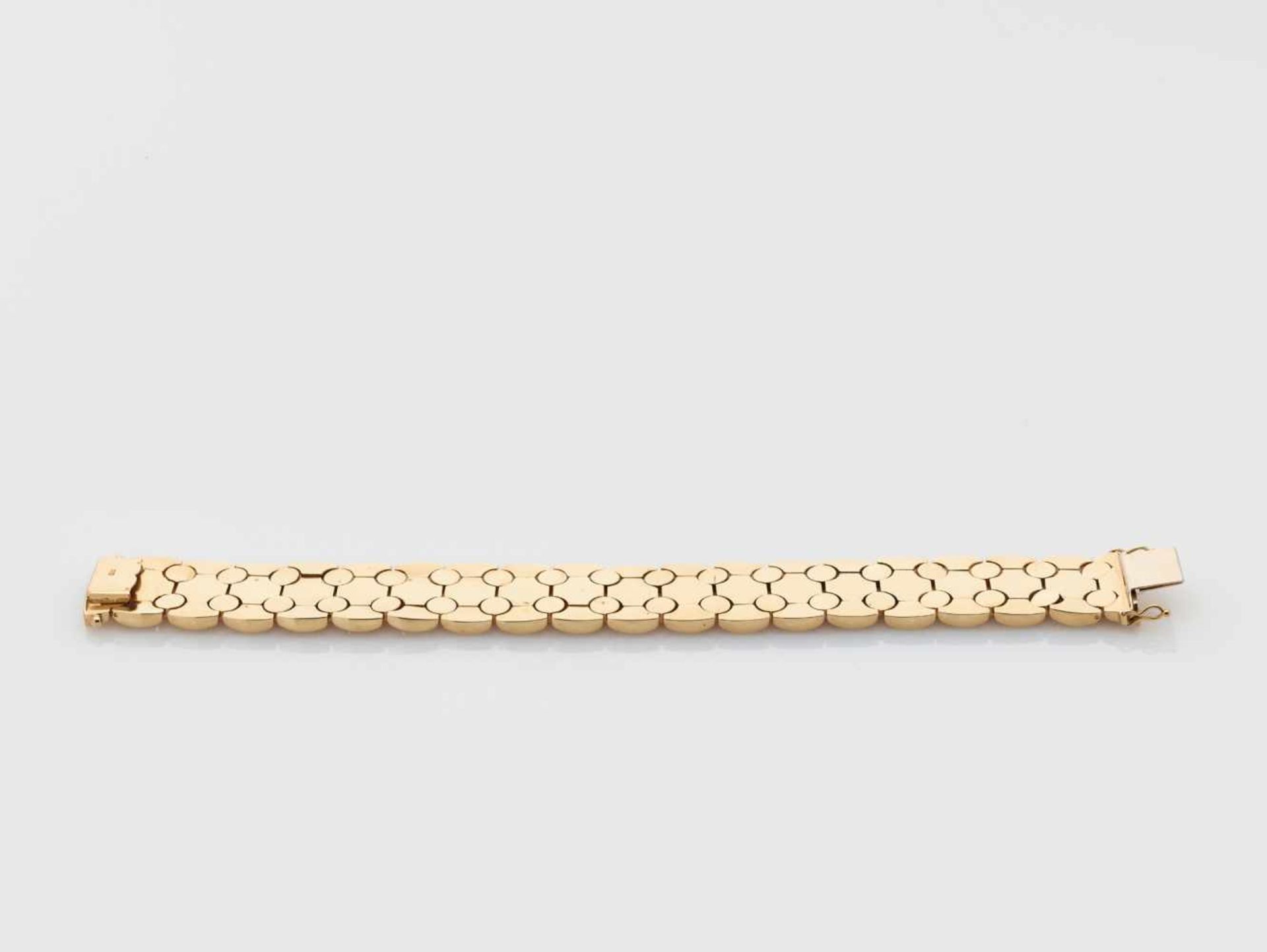 A 1950s YELLOW AND PINK GOLD ‘MOON’ BRACELETItalyafter 1950, stamped hallmark ‘585’Safety lock - Image 6 of 7