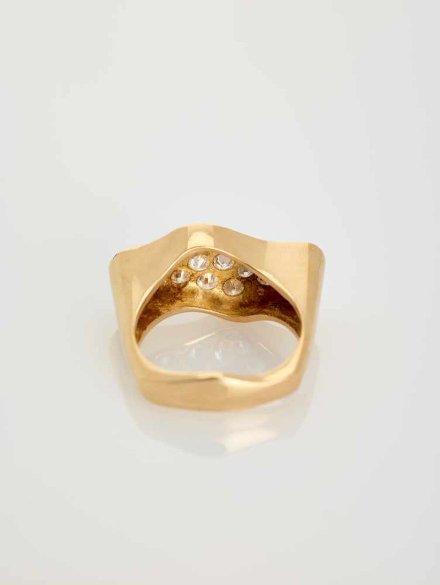 A 1970s 18 CARAT YELLOW GOLD COCKTAIL RING WITH 18 DIAMONDSAustria1970s, hallmarked ‘750’ and with a - Image 3 of 6