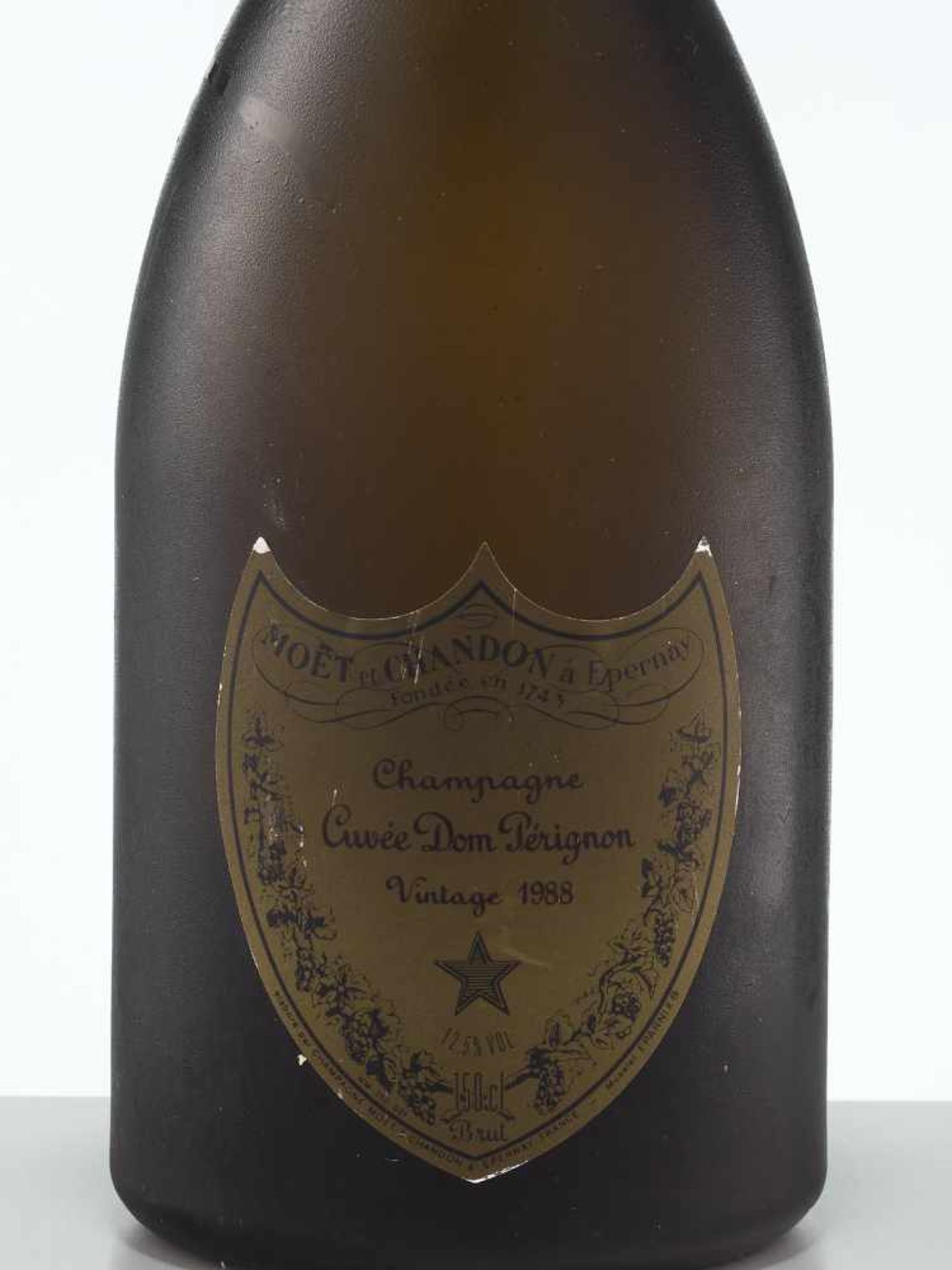 1 MAGNUM 1988 DOM PÉRIGNON VINTAGE, CHAMPAGNEÉpernay, Champagne/France1988Original filling quantity: - Image 2 of 4