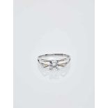 A WHITE GOLD SOLITAIRE DIAMOND RINGHallmark ‘585’ and makers mark ‘E.F.’The solitaire center stone