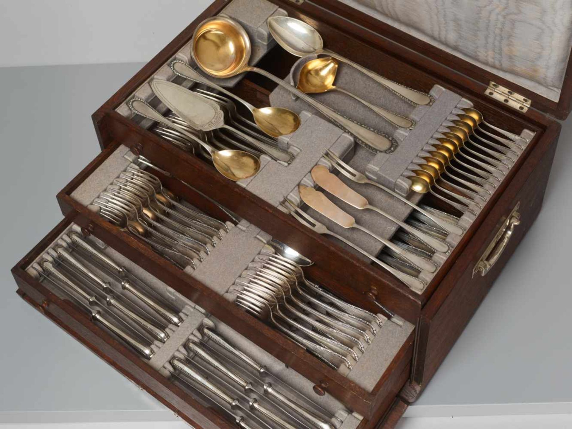 FRITZ GERBER & CO., A 93-PIECE SILVER CUTLERY SET IN FITTED ORIGINAL CASE, 1920sFritz Gerber & Co. – - Image 26 of 27