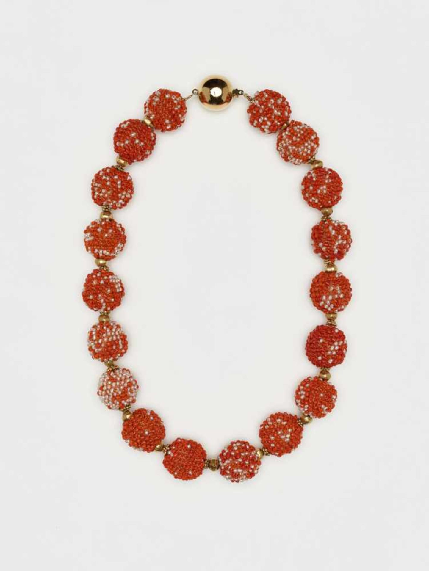 A WIENER WERKSTAETTE STYLE CORAL AND PEARL BEADS NECKLACE, 1920sAustria1920s, clasp marked ‘750’ and