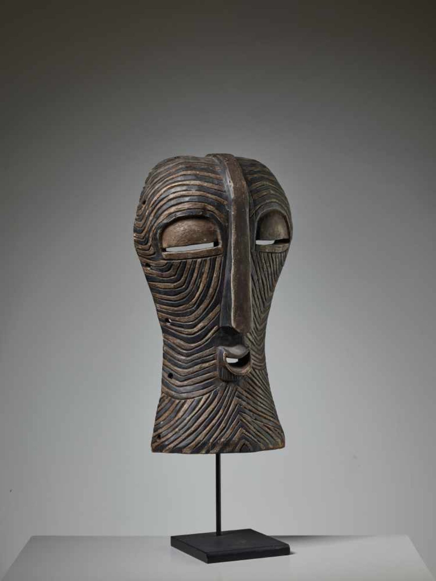 A FEMALE KIFWEBE MASK, CONGO, SONHGYE PEOPLE1st half of the 20th centuryDemocratic Republic of the - Image 2 of 6