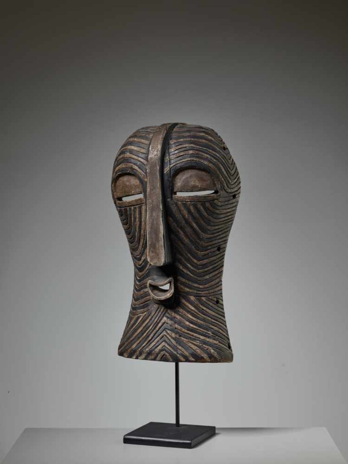 A FEMALE KIFWEBE MASK, CONGO, SONHGYE PEOPLE1st half of the 20th centuryDemocratic Republic of the - Image 3 of 6