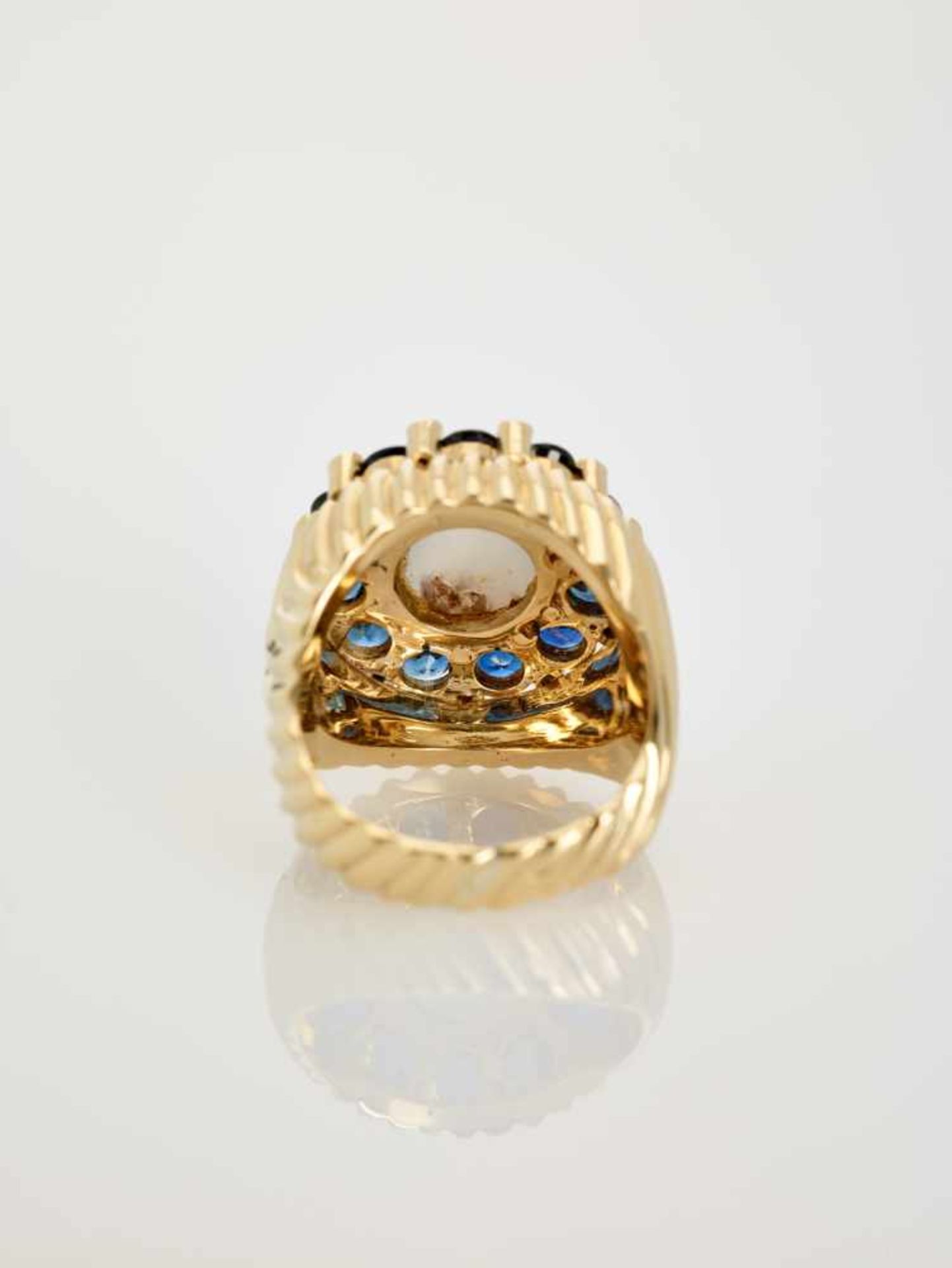 A SAPPHIRE, DIAMOND AND MOONSTONE YELLOW GOLD COCKTAIL RING BY PALTSCHOAustriaErwin Paltscho, - Image 4 of 7