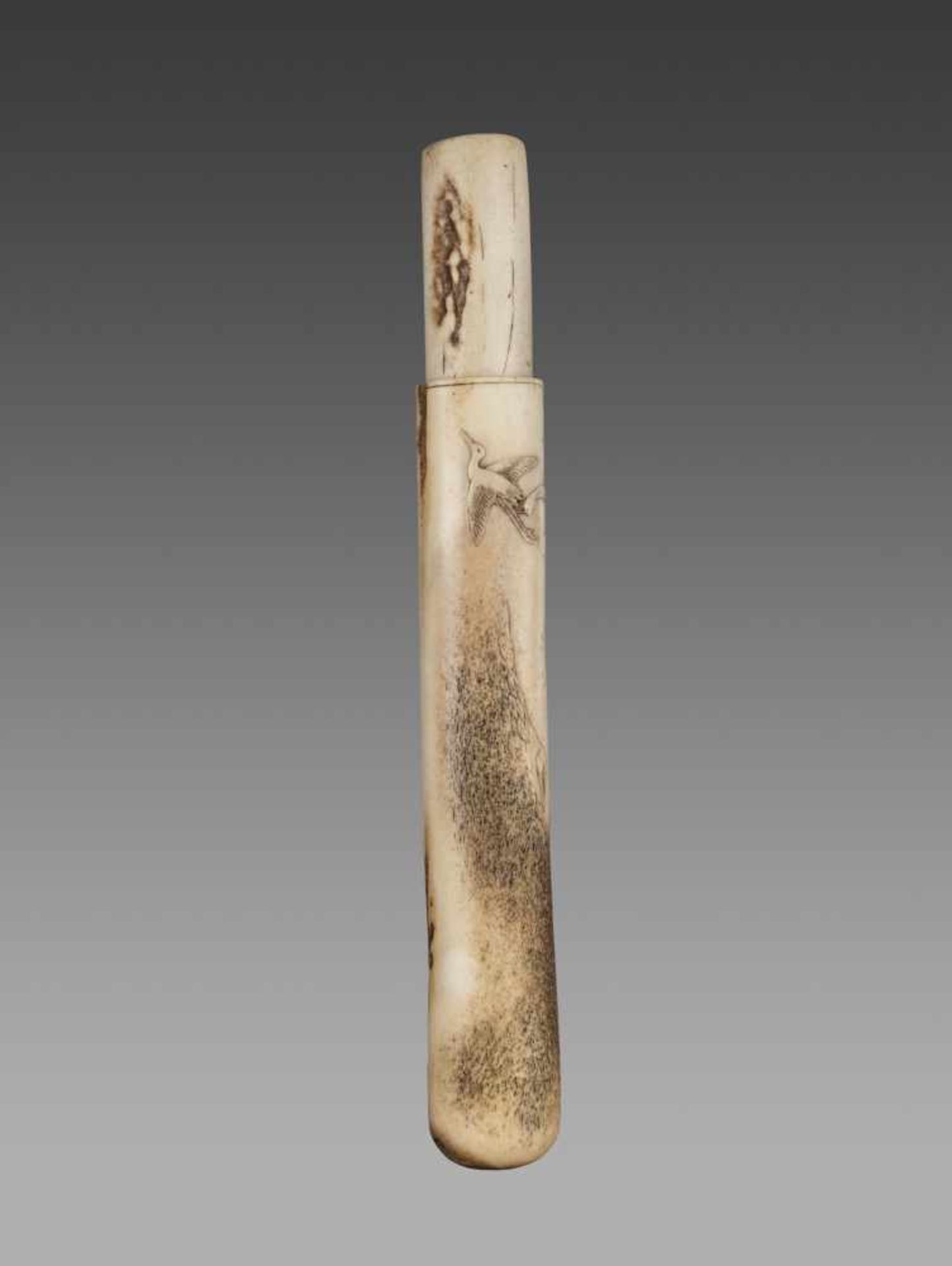 A STAG-ANTLER KISERUZUTSU (PIPE CASE) OF RIHAKUStag-antlerJapan19th century, Edo period (1615-1868)A - Image 2 of 6