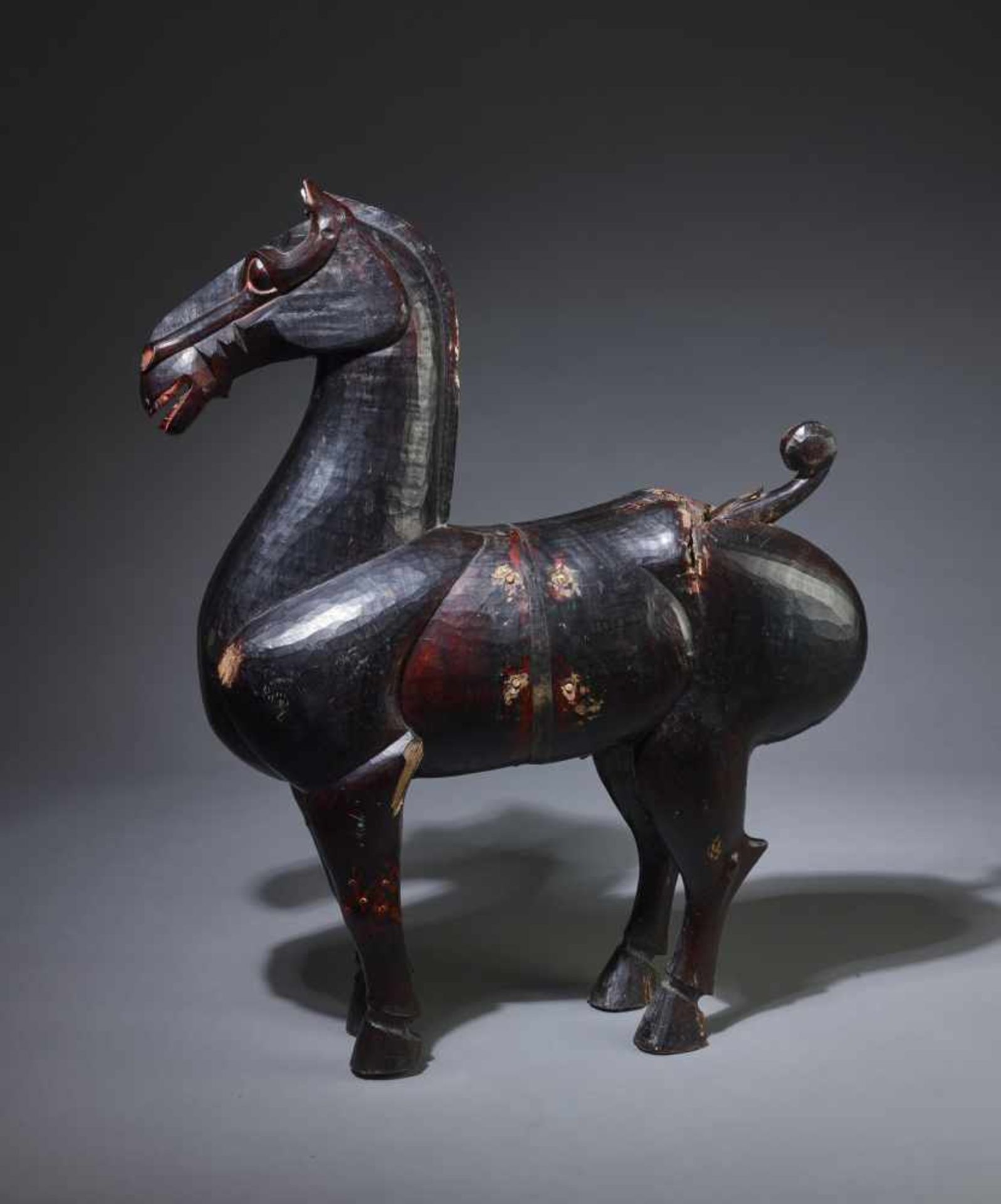 A LARGE AND MASSIVE LACQUERED WOOD STATUE OF A HORSE, SICHUAN, HAN DYNASTY Carved of two jointed - Image 2 of 15