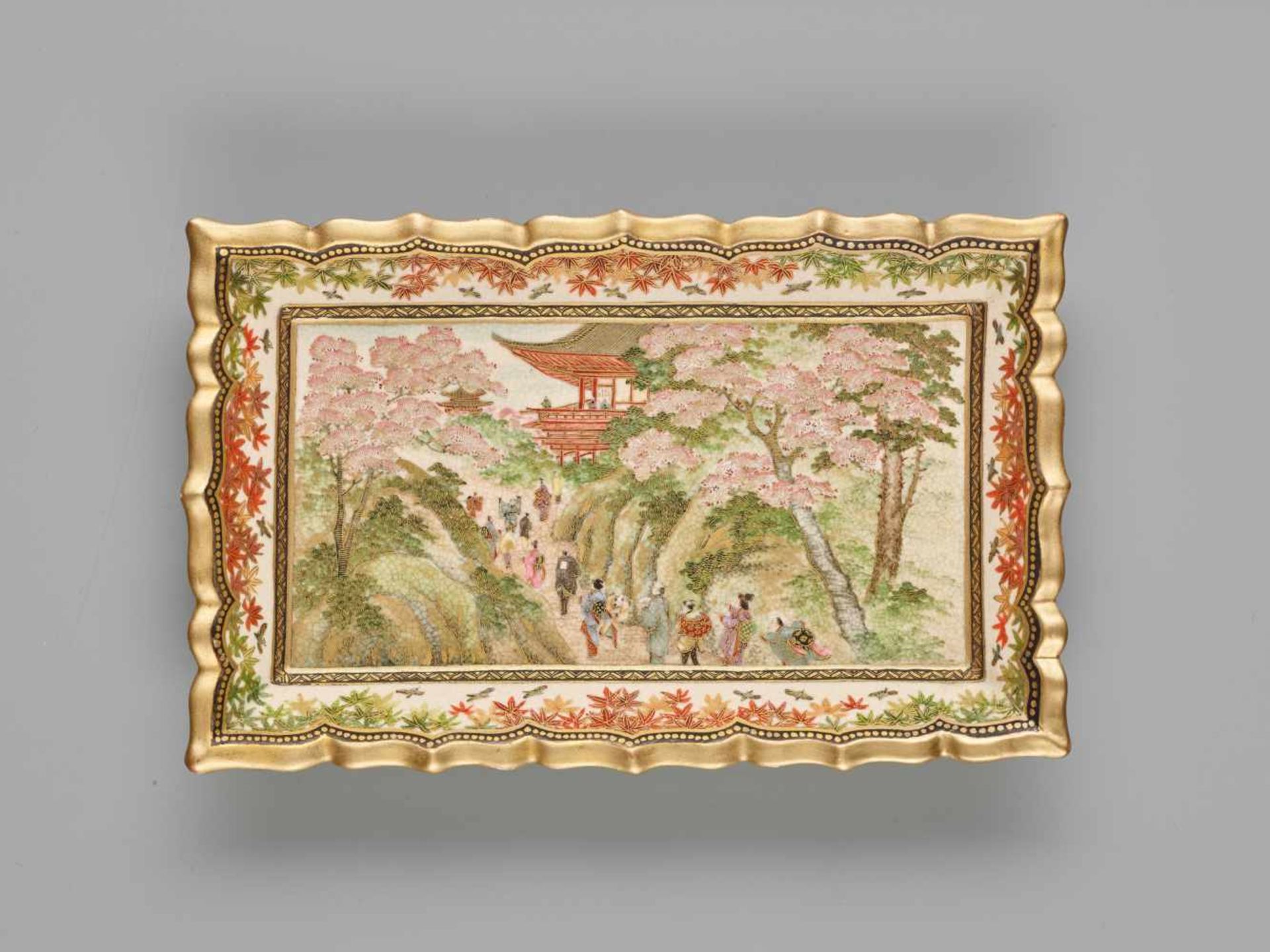 A FINE SATSUMA TRAY BY SENZANSatsuma ceramicJapan, late 19th century, Meiji period (1868-1912)The