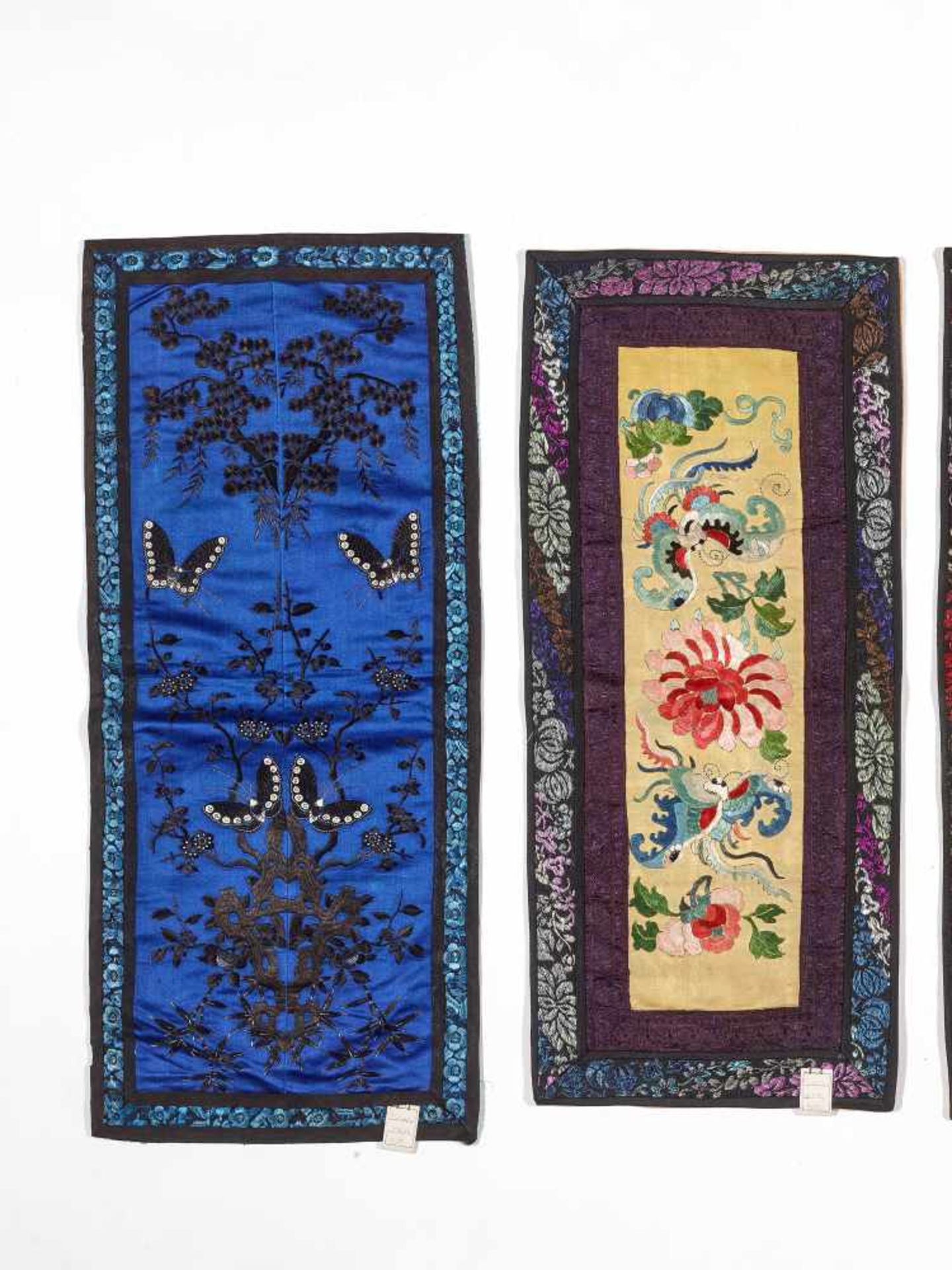 LOT WITH FIVE EMBROIDERIES ‘FLOWERS AND BUTTERFLIES’, 1920sSilk with multi-colored silk threads, - Image 2 of 5