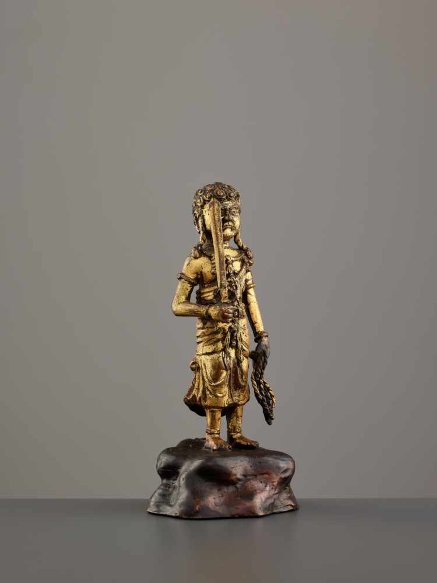 A RARE LACQUER GILT 18th CENTURY BRONZE OF FUDO MYO-O (ACALA)Lacquer gilt bronzeJapan, 18th century, - Image 4 of 9