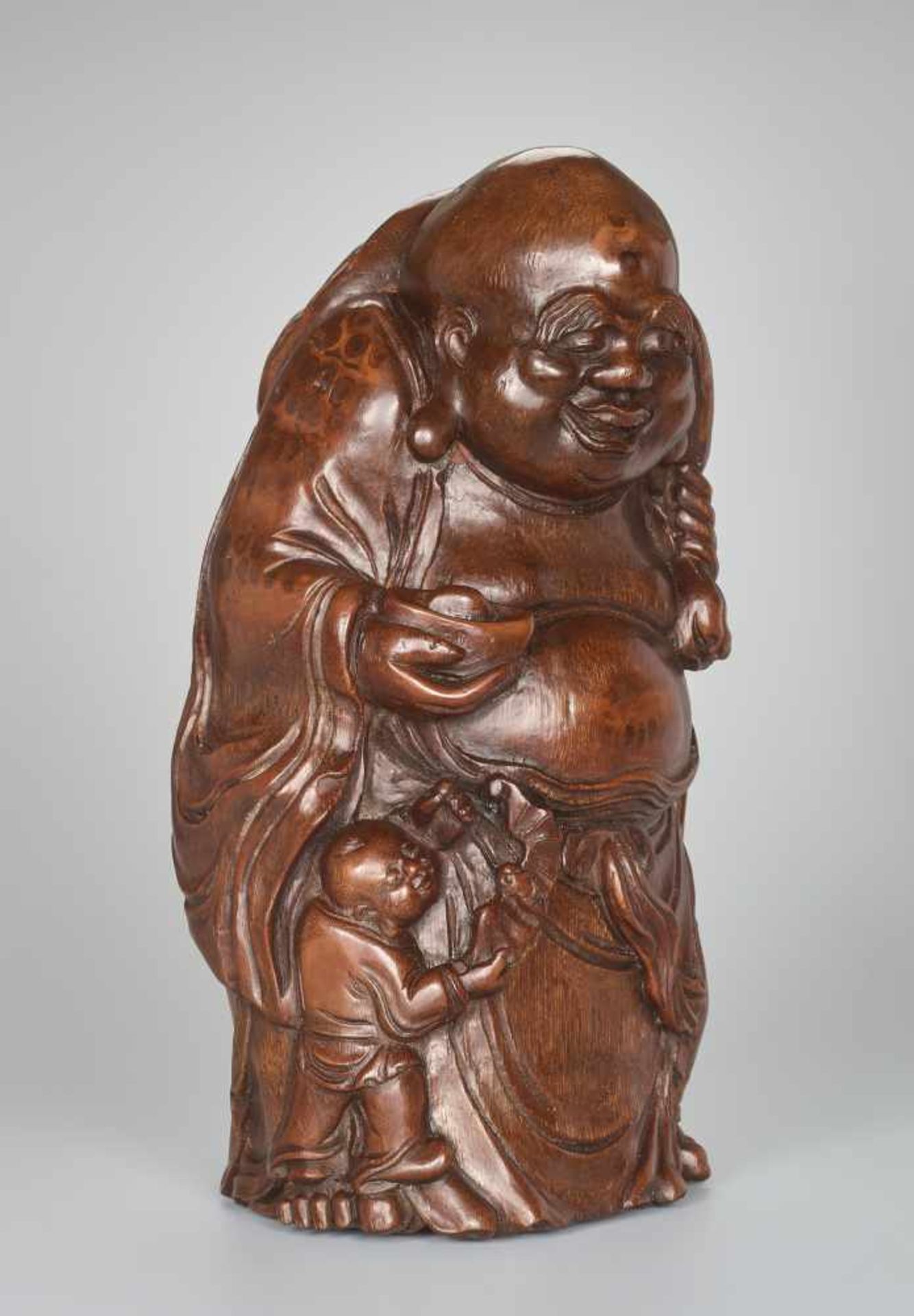 A VERY LARGE BAMBOO SHOOT CARVING OF BUDAI WITH INGOT, QING DYNASTYBamboo root China, Qing Dynasty - Image 4 of 9