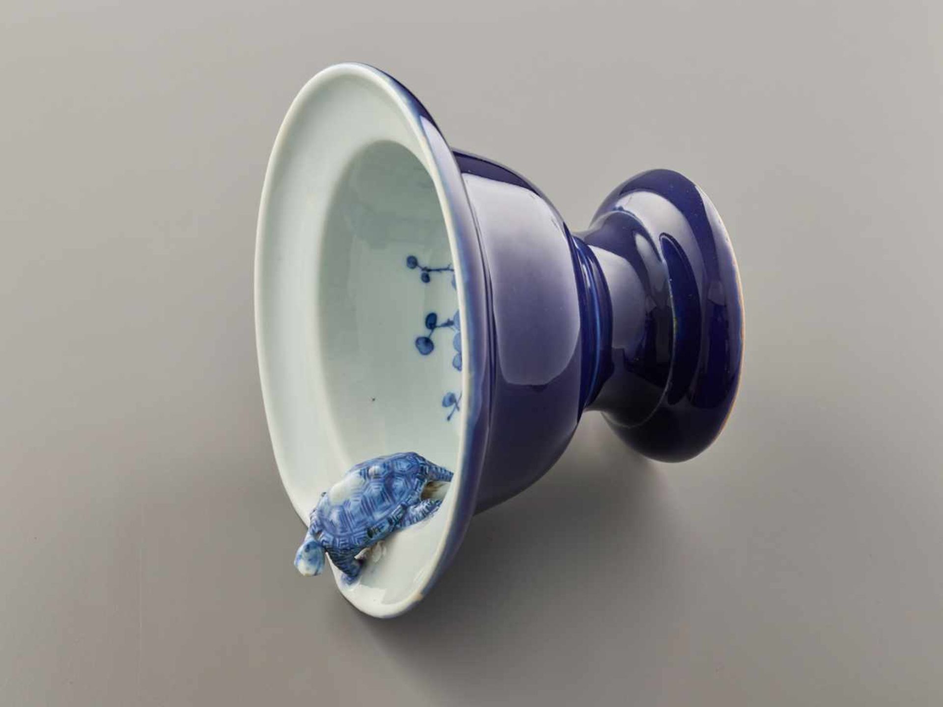 AN AMUSING HIRADO STYLE BLUE AND WHITE PORCELAIN VESSEL WITH AN ESCAPING TORTOISEPorcelainJapan, - Image 8 of 8