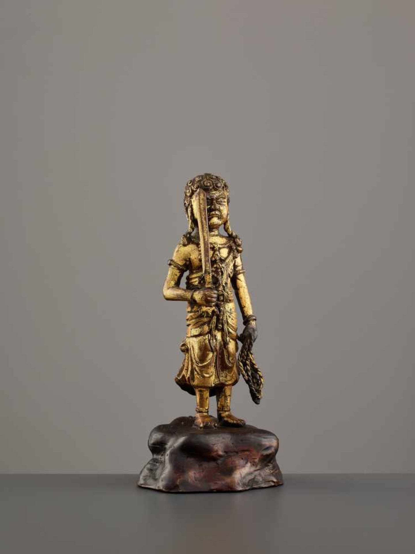 A RARE LACQUER GILT 18th CENTURY BRONZE OF FUDO MYO-O (ACALA)Lacquer gilt bronzeJapan, 18th century, - Image 3 of 9