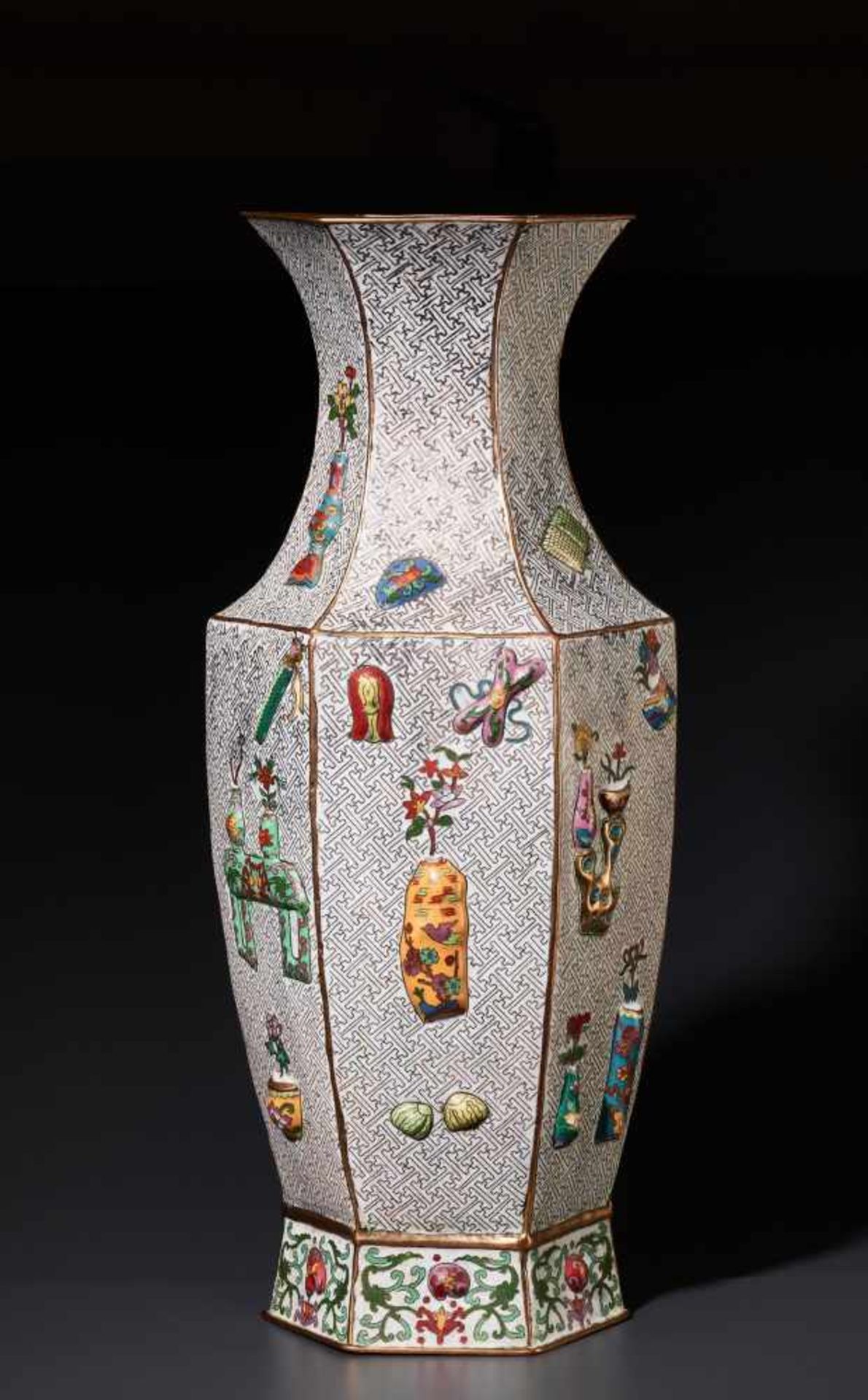 A LARGE MOLDED CLOISONNE FLOOR VASE WITH LITERATI TREASURES, QING DYNASTY Cloisonné enamel on - Image 2 of 8