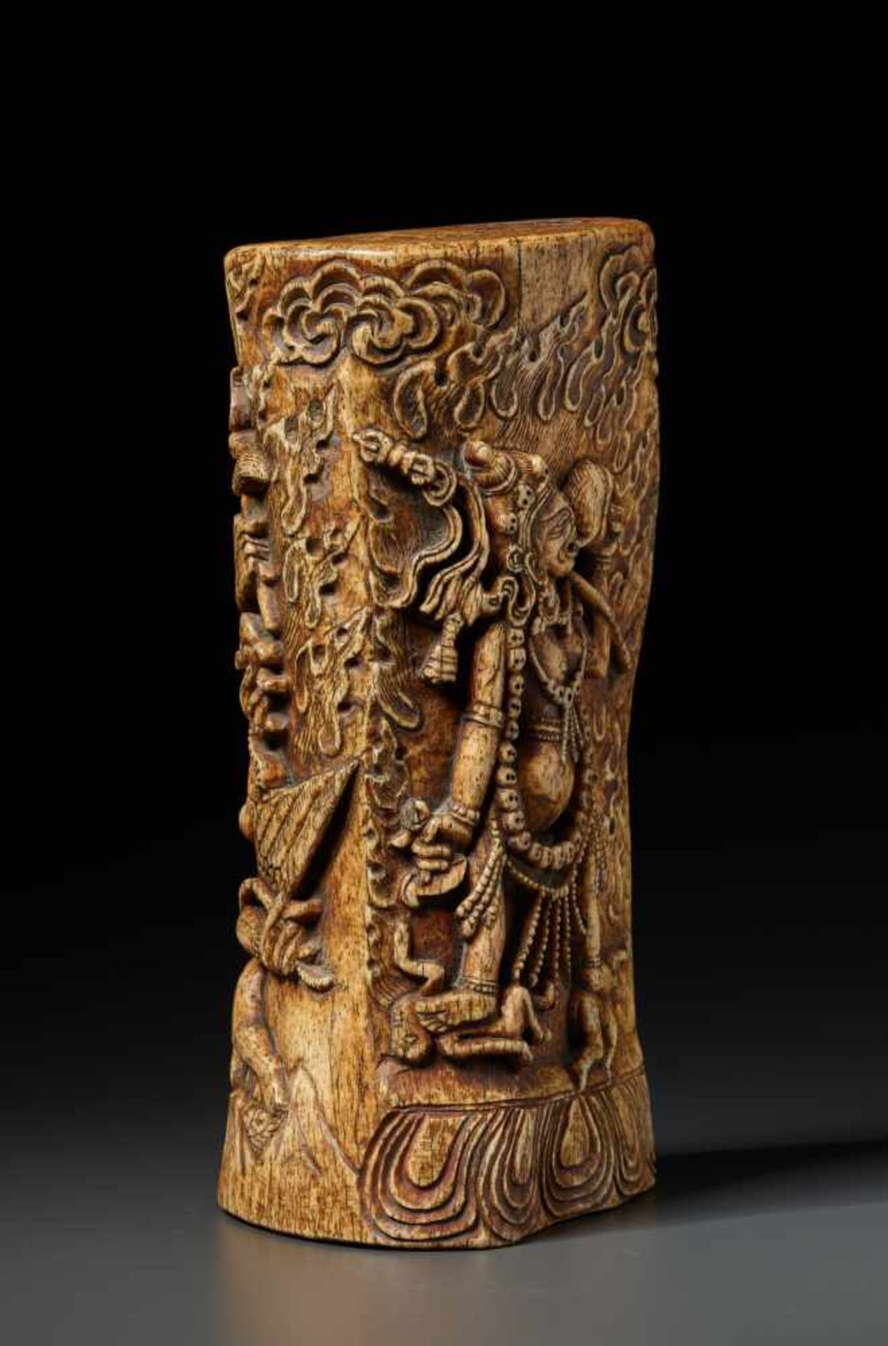 A VERY LARGE TANTRIC BONE CARVING WITH MAHAKALA AND VAJRAYOGINI, 17th – 18th CENTURYBone with - Image 9 of 14