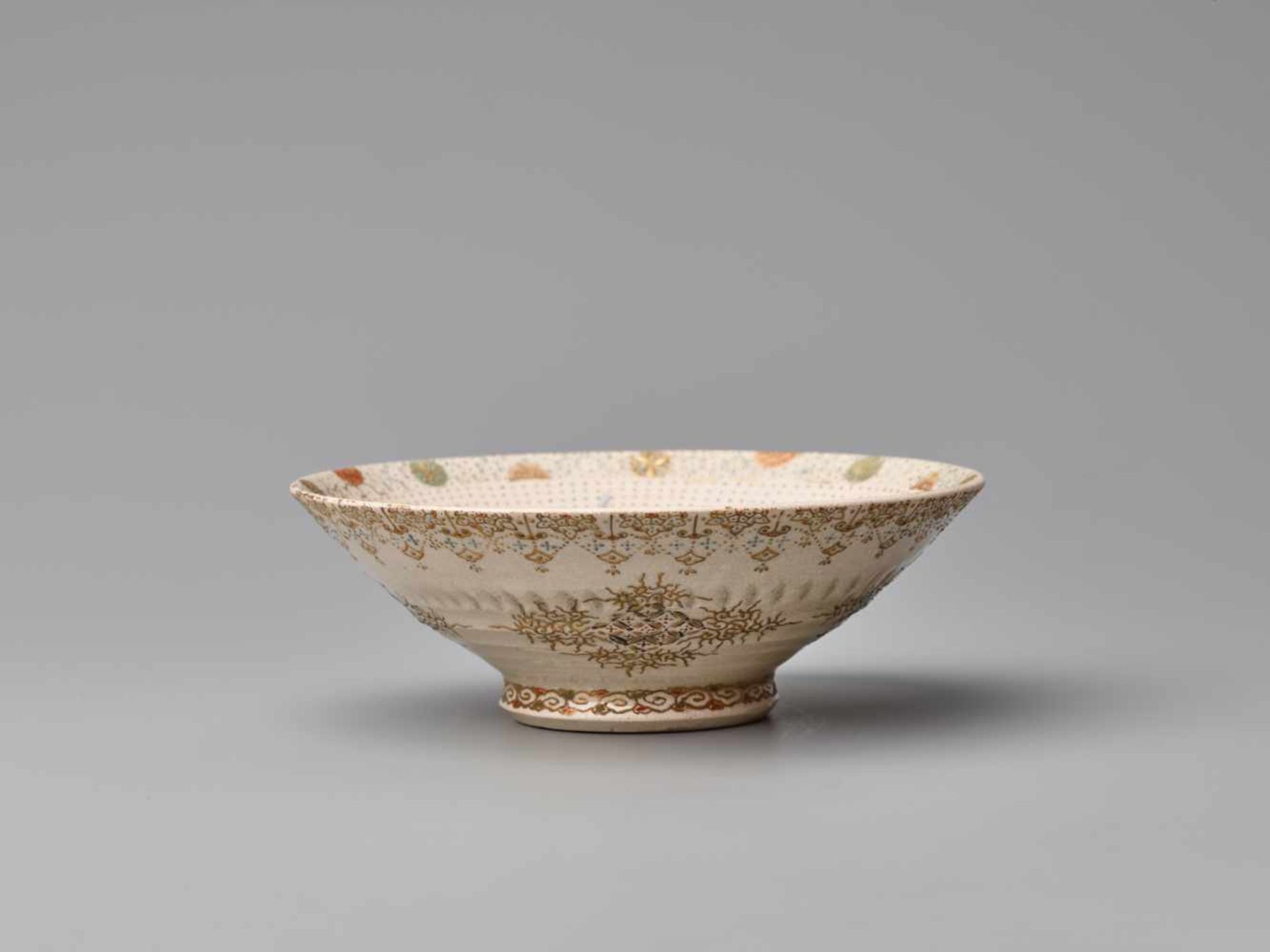 A JAPANESE SATSUMA BOWL WITH A NOH ACTORSatsuma ceramicJapan, late 19th century, Meiji period ( - Image 5 of 8