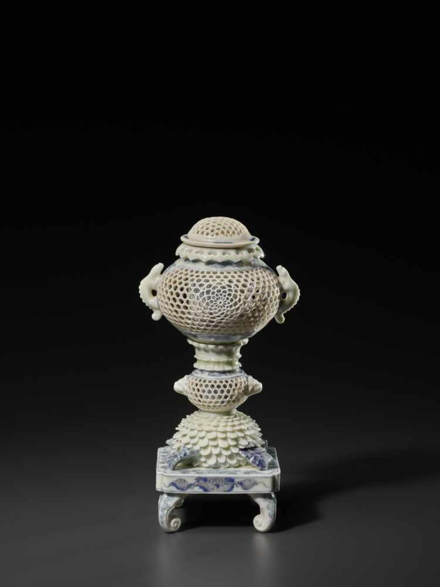 A FINE BLUE AND WHITE RETICULATED HIRADO PORCELAIN KORO (INCENSE BURNER)Hirado porcelainJapan, - Image 2 of 11