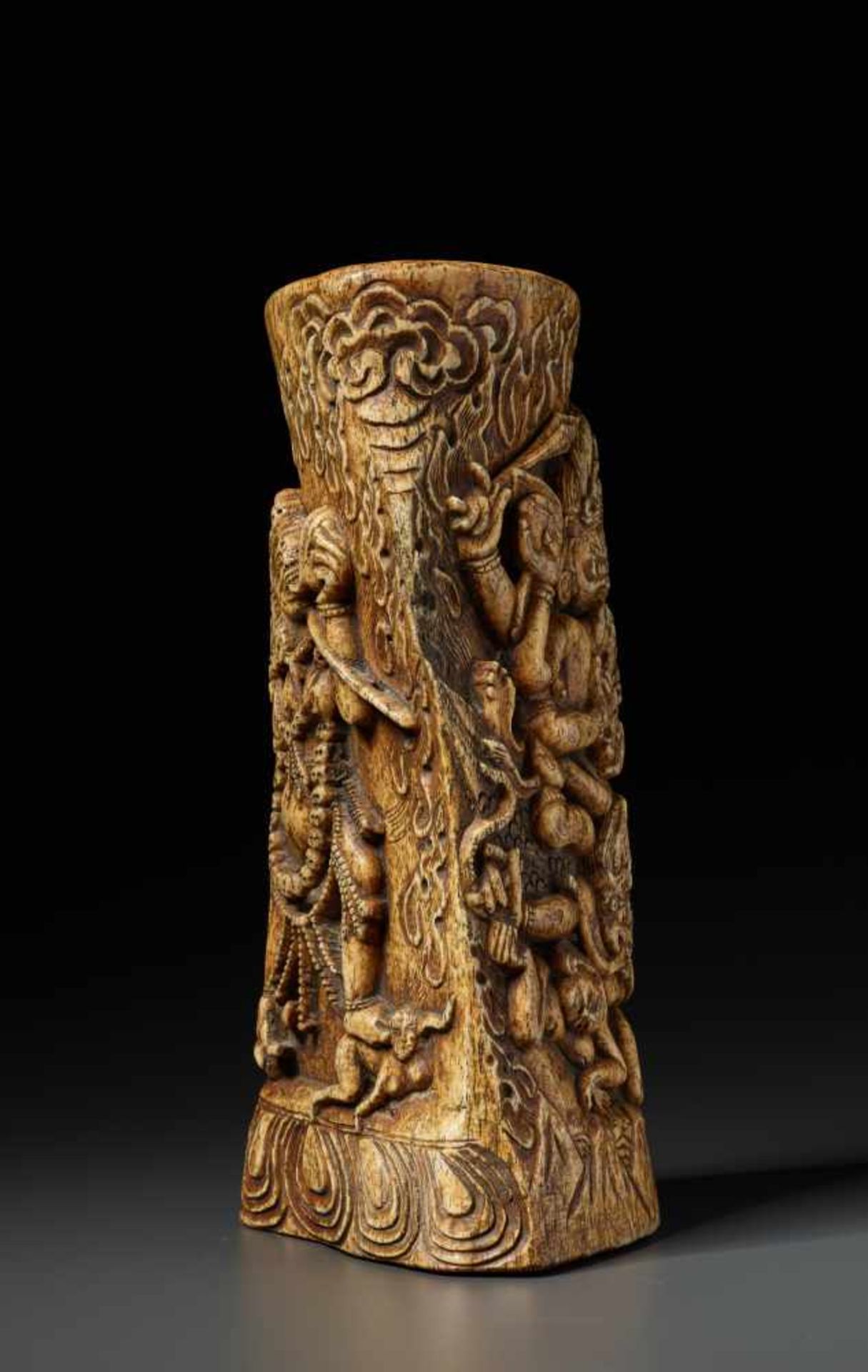 A VERY LARGE TANTRIC BONE CARVING WITH MAHAKALA AND VAJRAYOGINI, 17th – 18th CENTURYBone with - Image 7 of 14