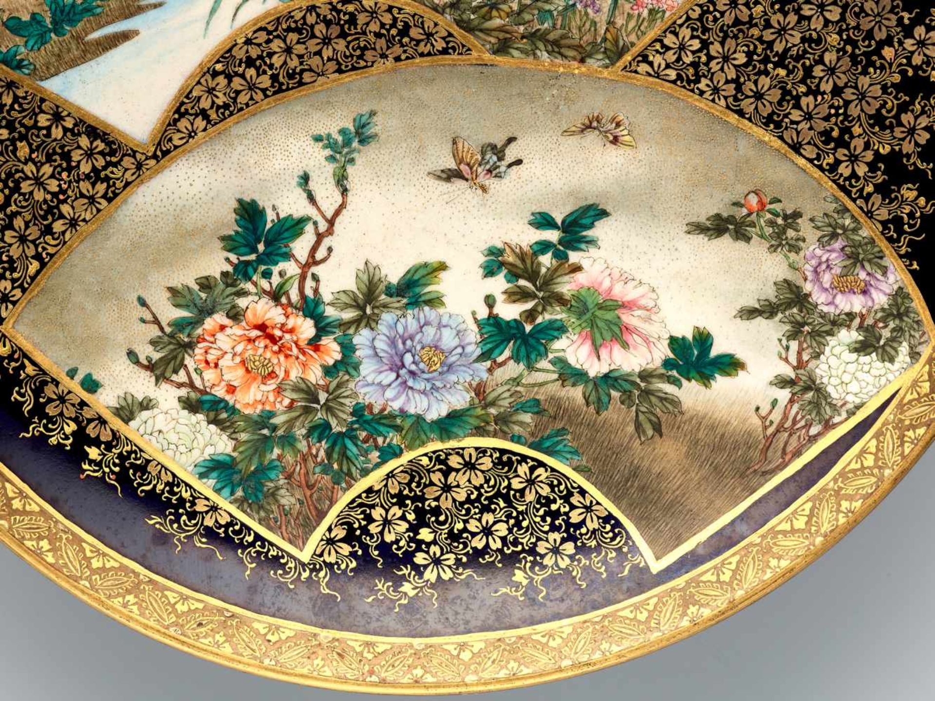 A FINE SATSUMA PLATE BY KINKOZAN DEPICTING BLOSSOMS, BUTTERFLIES AND SPARROWSatsuma ceramicJapan, - Image 3 of 8