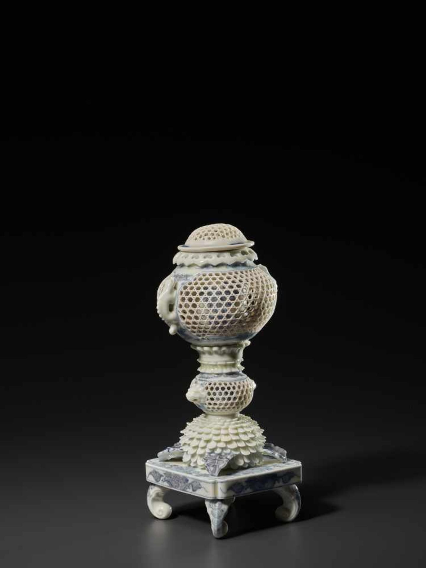 A FINE BLUE AND WHITE RETICULATED HIRADO PORCELAIN KORO (INCENSE BURNER)Hirado porcelainJapan, - Image 5 of 11