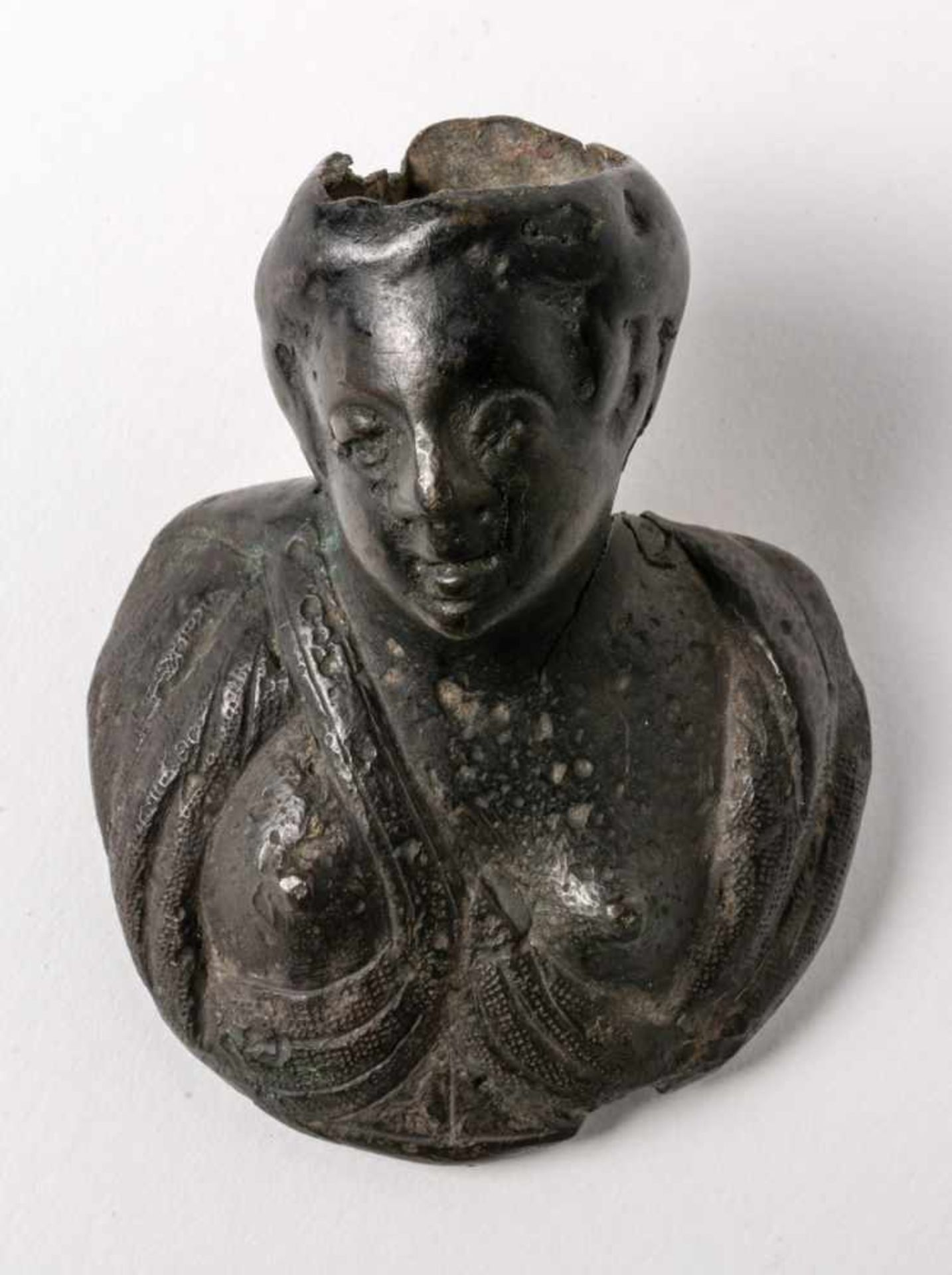 Frauenbüste (Venus) als Türgriff Bronze, venezianisch, Werkstatt oder Umkreis des Tullio Lombardi (