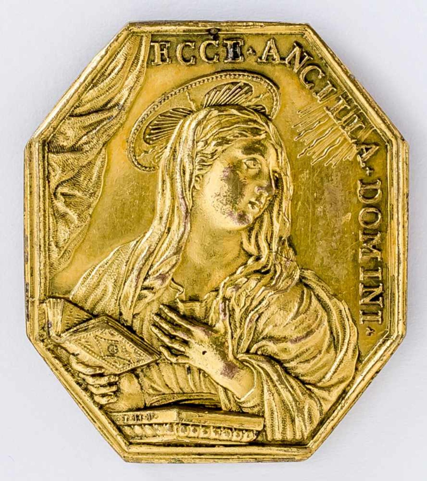 Verkündigungs-Madonna Italienische Plakette, wohl 17./ 18. Jh. 4,5 x 4 cm Rückseite: Erzengel