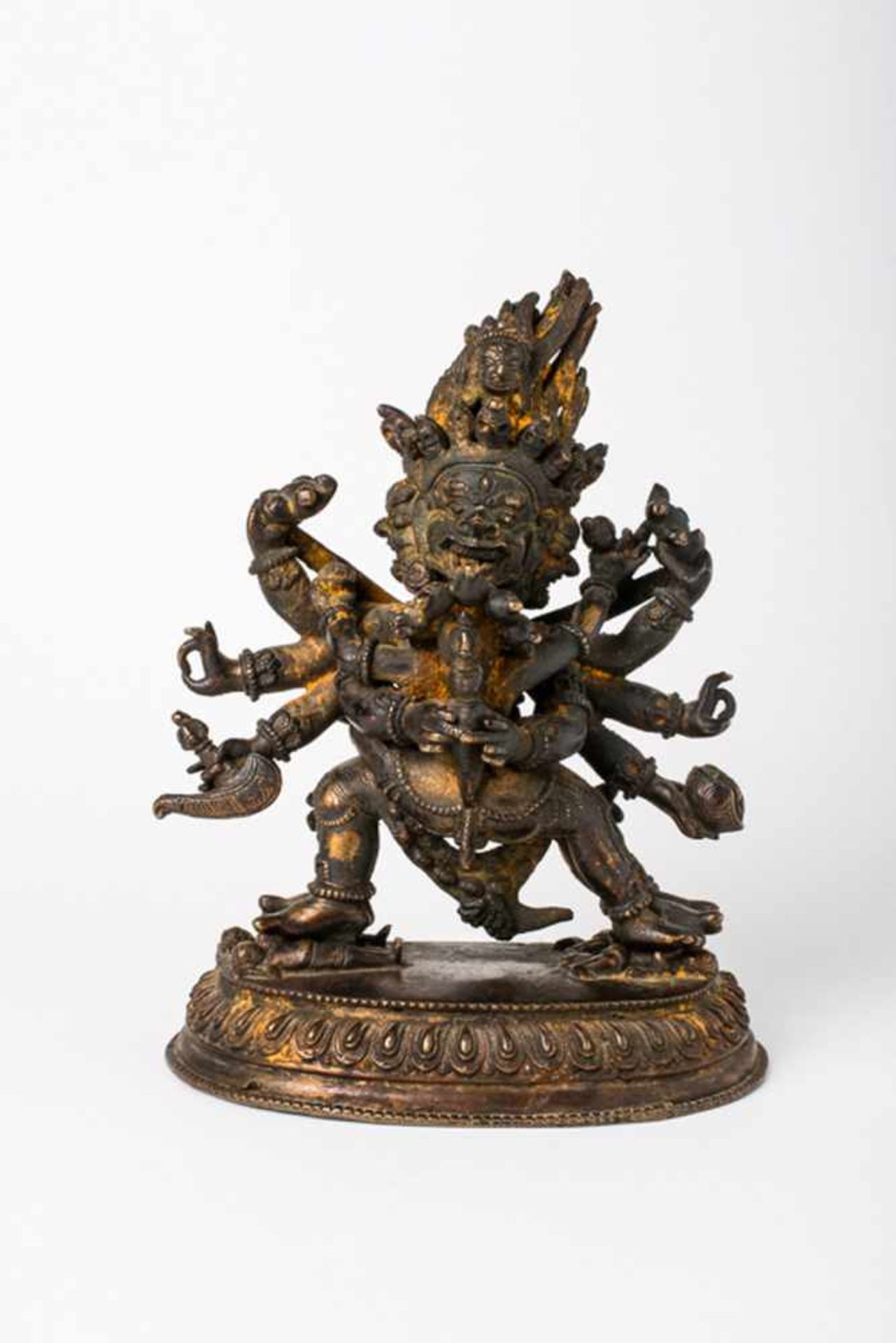 Cakrasamvara und Vajravarahi Bronzefigur, wohl 18. / 19. Jh. 19,5 cm hoch Cakrasamvara and